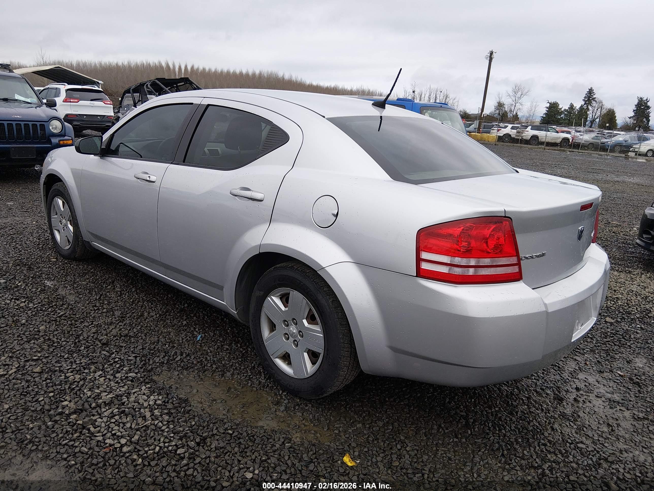 DODGE AVENGER image 3