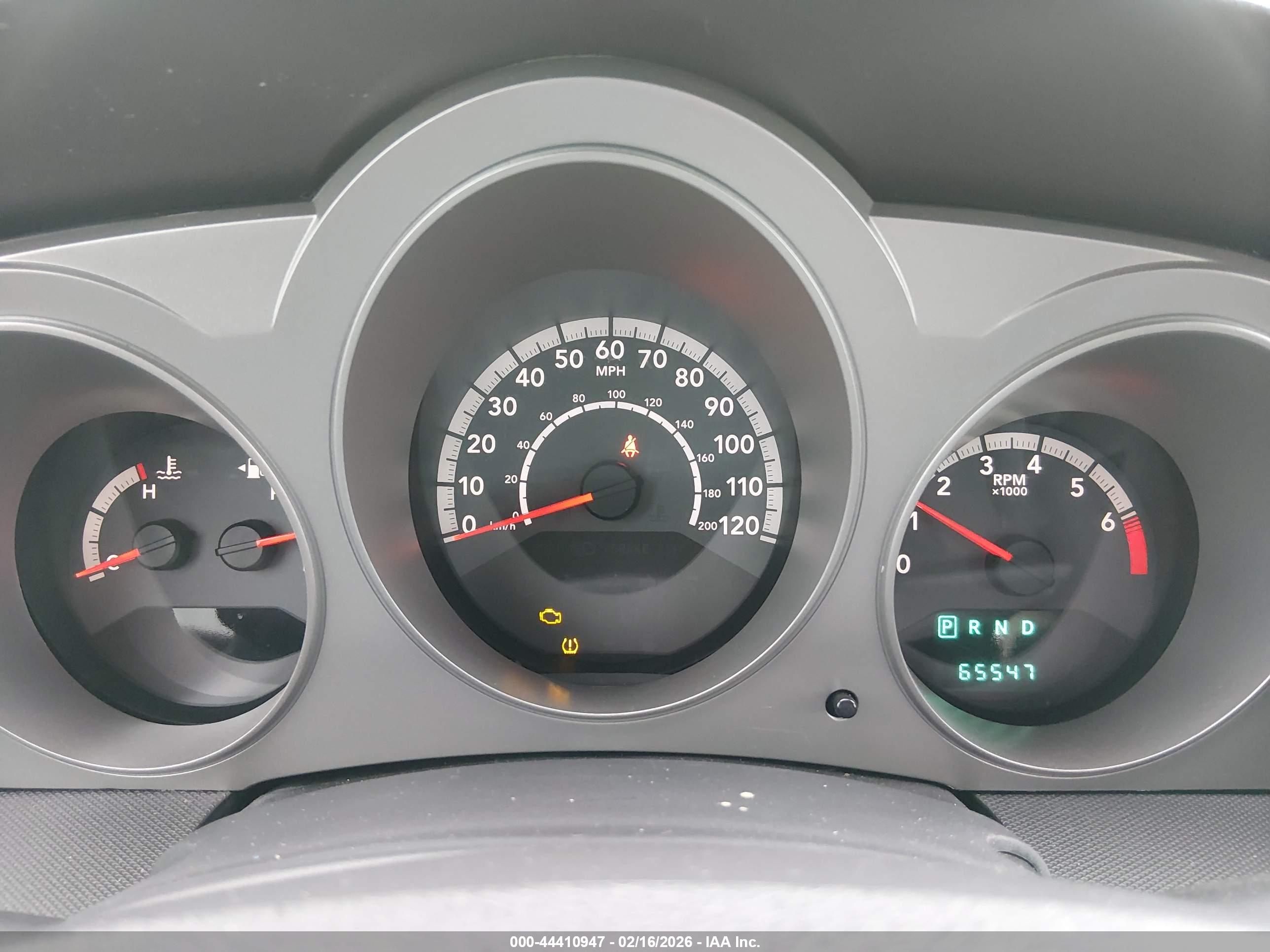 DODGE AVENGER image 7