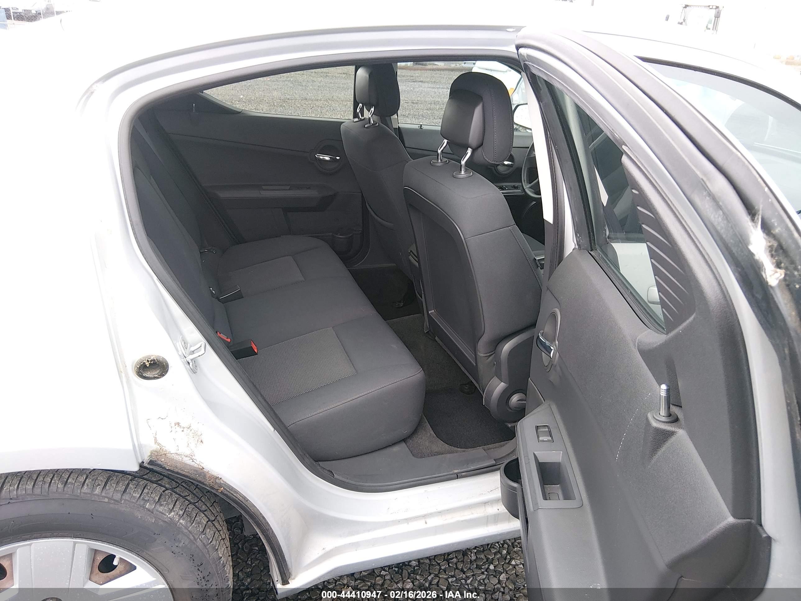 DODGE AVENGER image 8