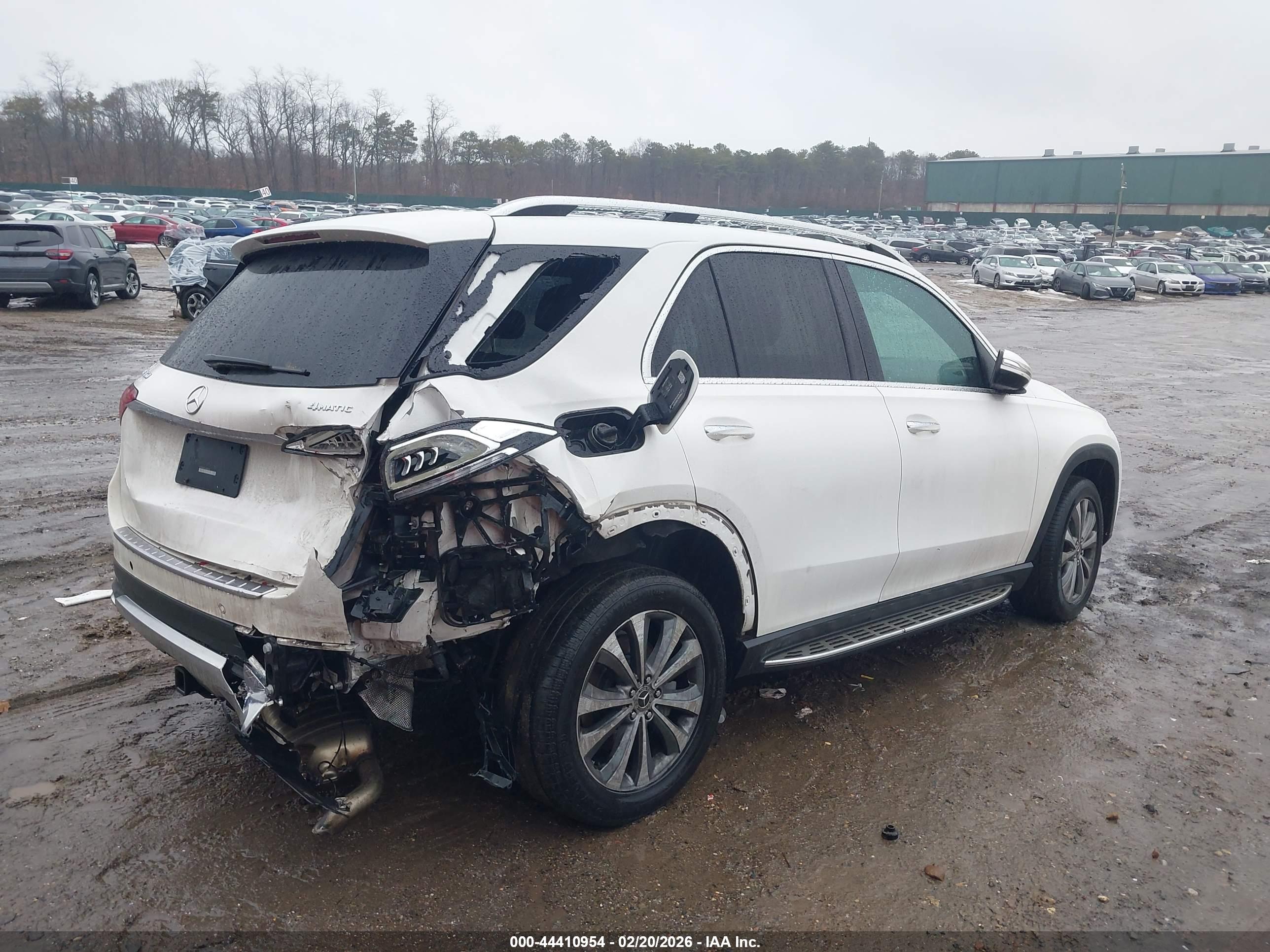 MERCEDES-BENZ GLE image 4