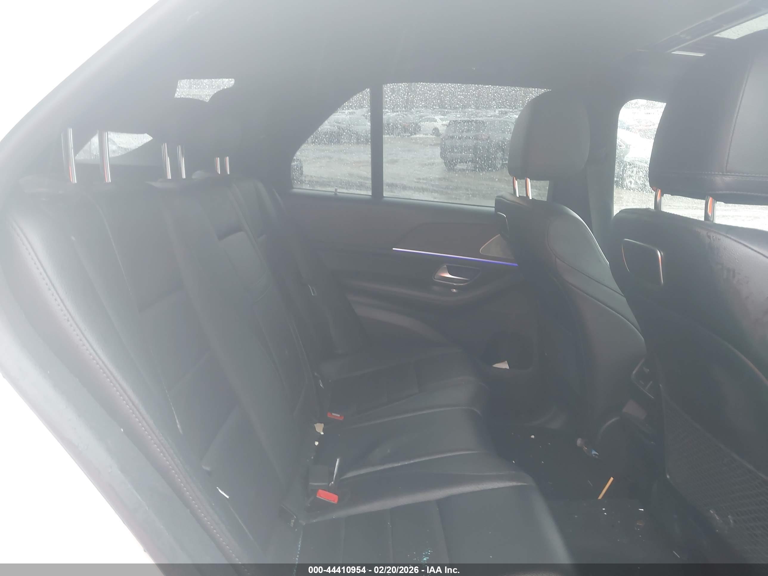 MERCEDES-BENZ GLE image 8