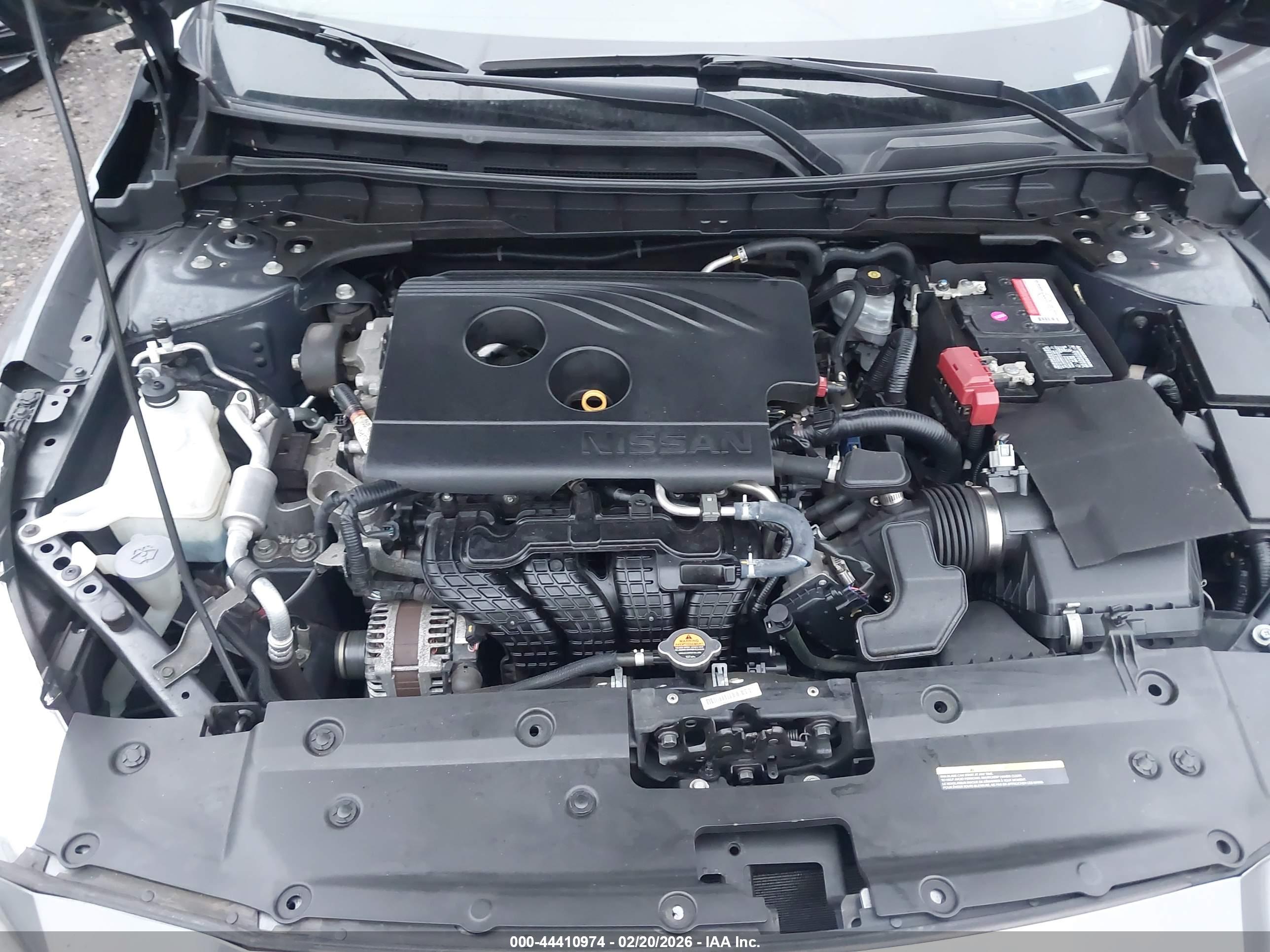 NISSAN ALTIMA image 10