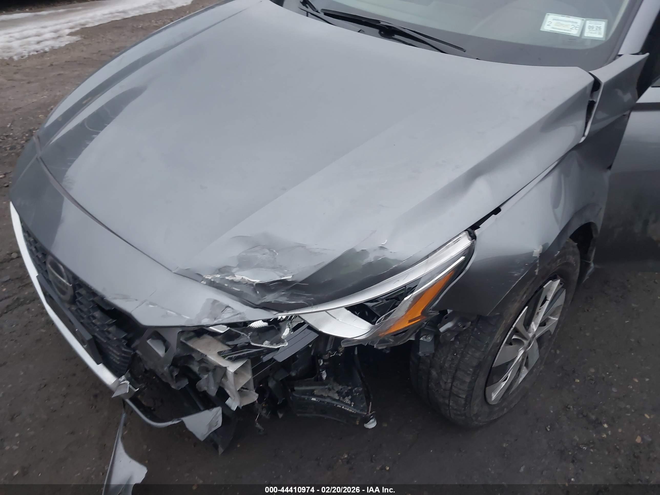 NISSAN ALTIMA image 6