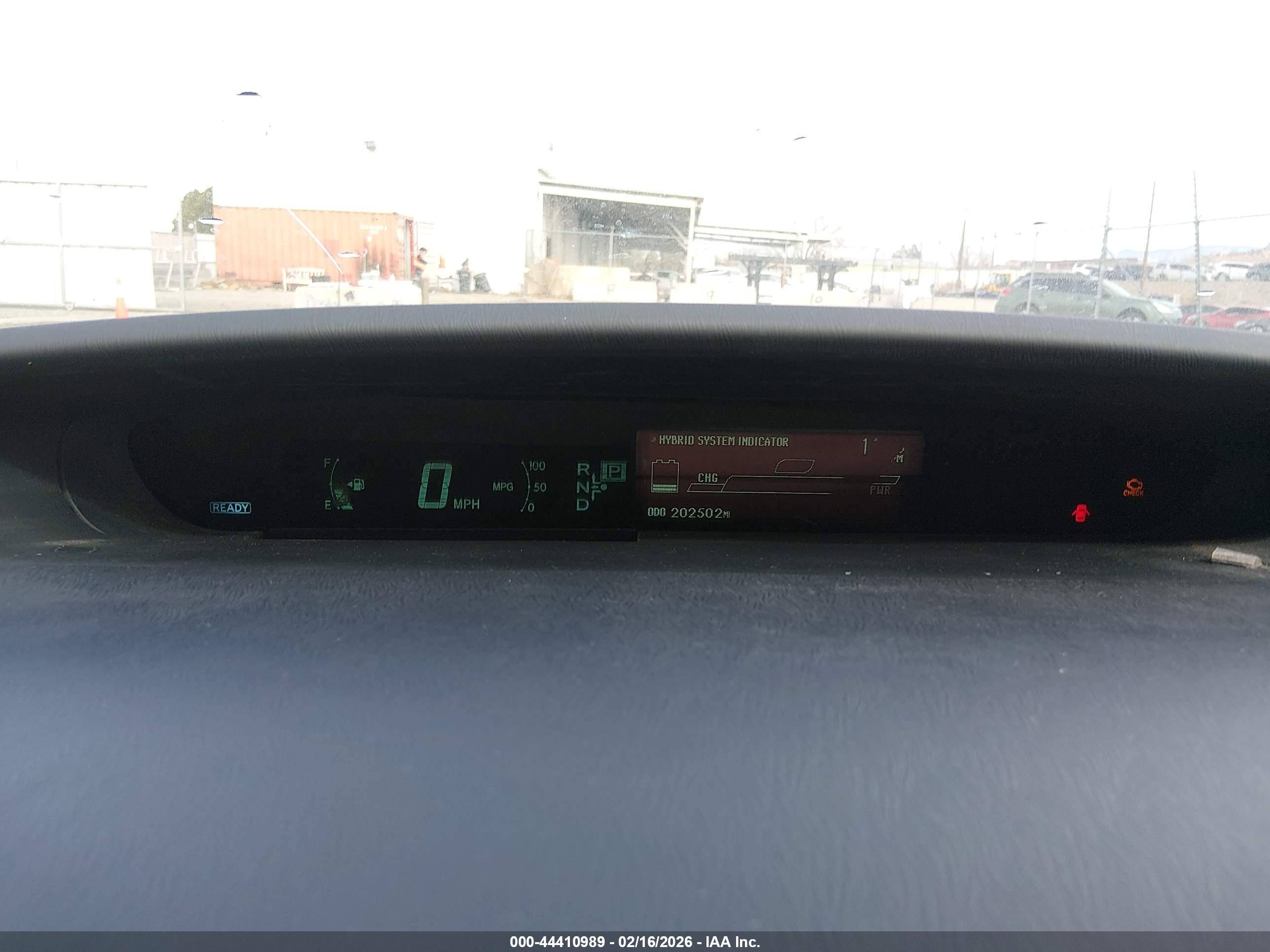 TOYOTA PRIUS image 7