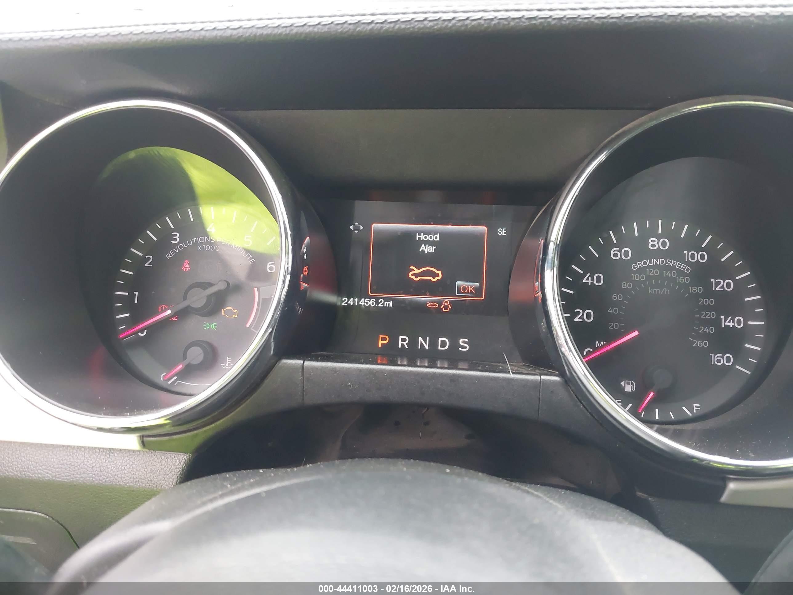FORD MUSTANG image 7