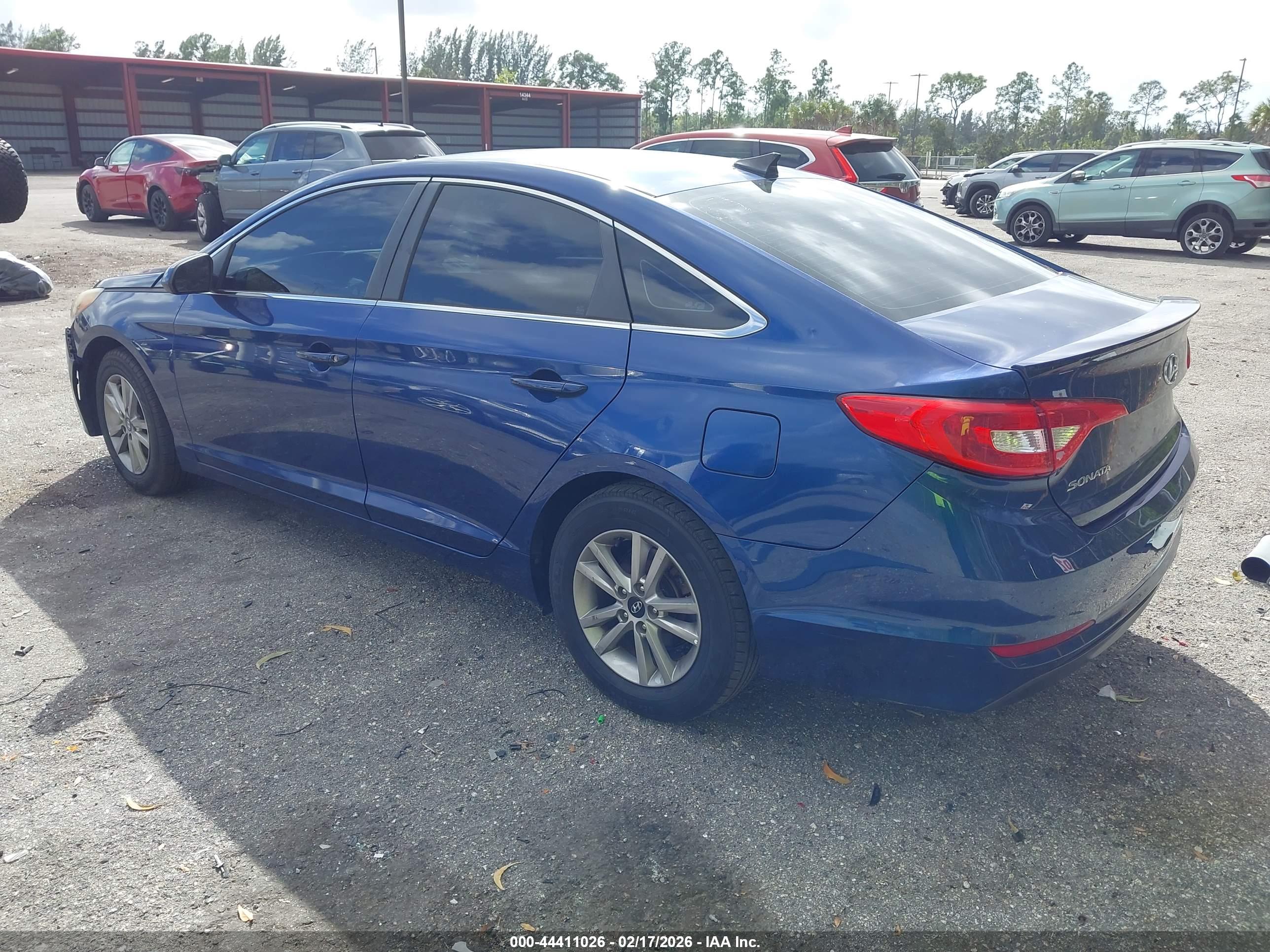 HYUNDAI SONATA image 3