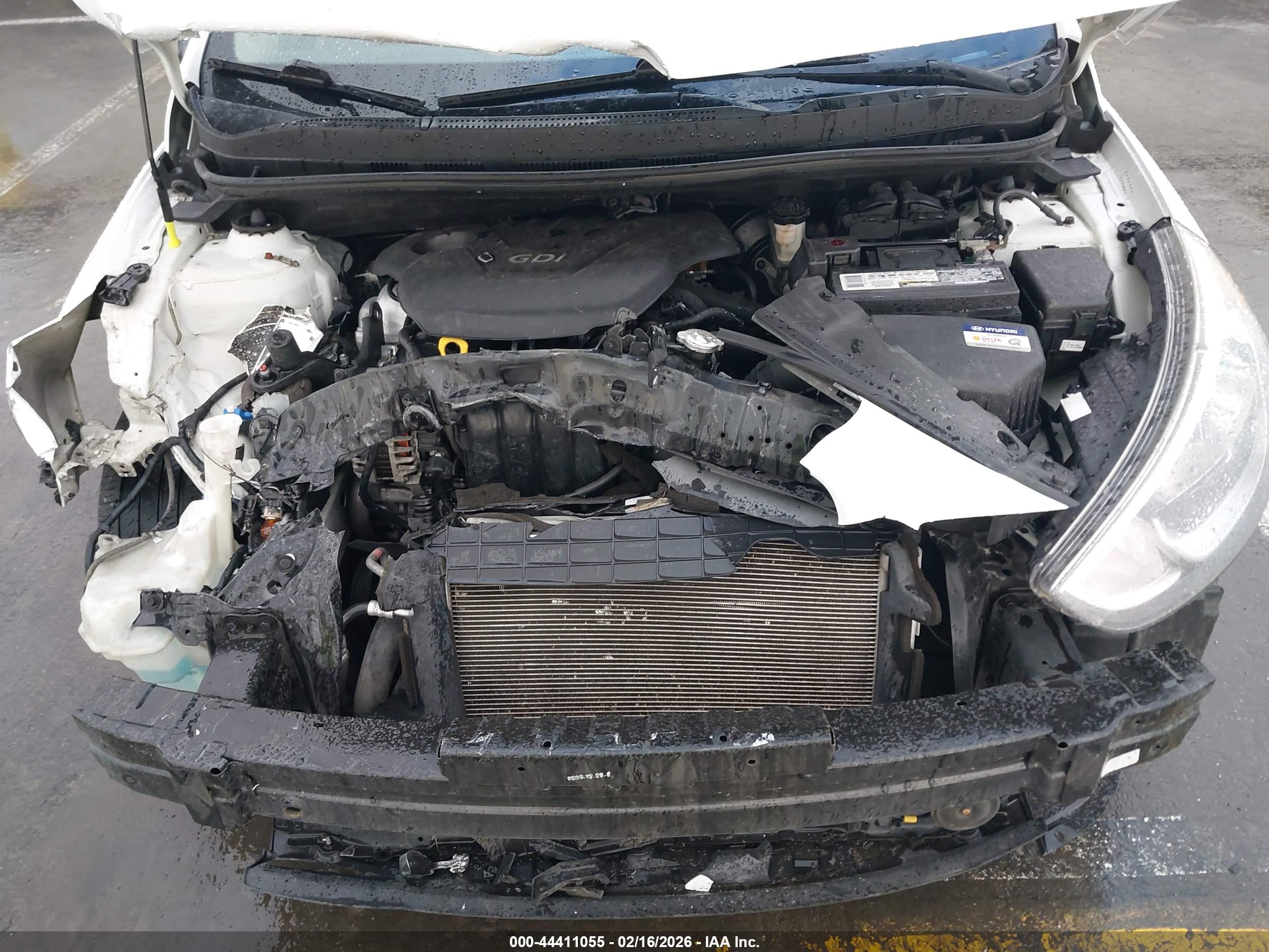 HYUNDAI ACCENT image 10