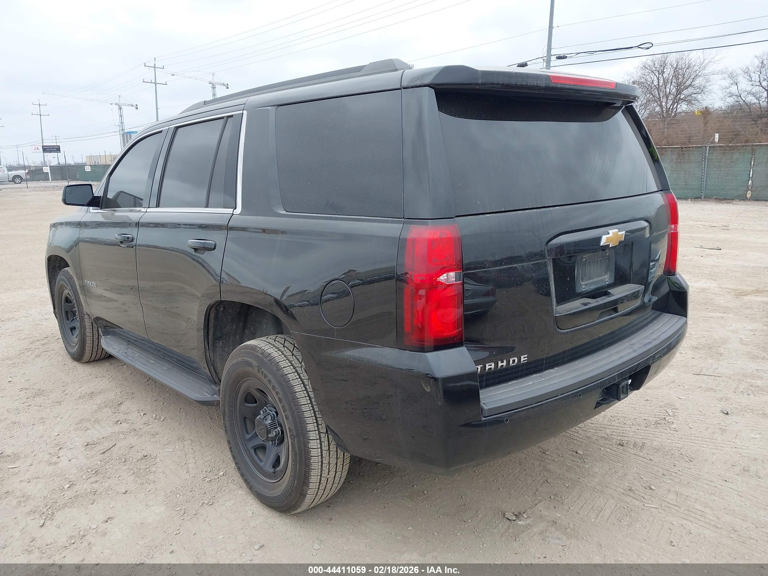 CHEVROLET TAHOE image 3