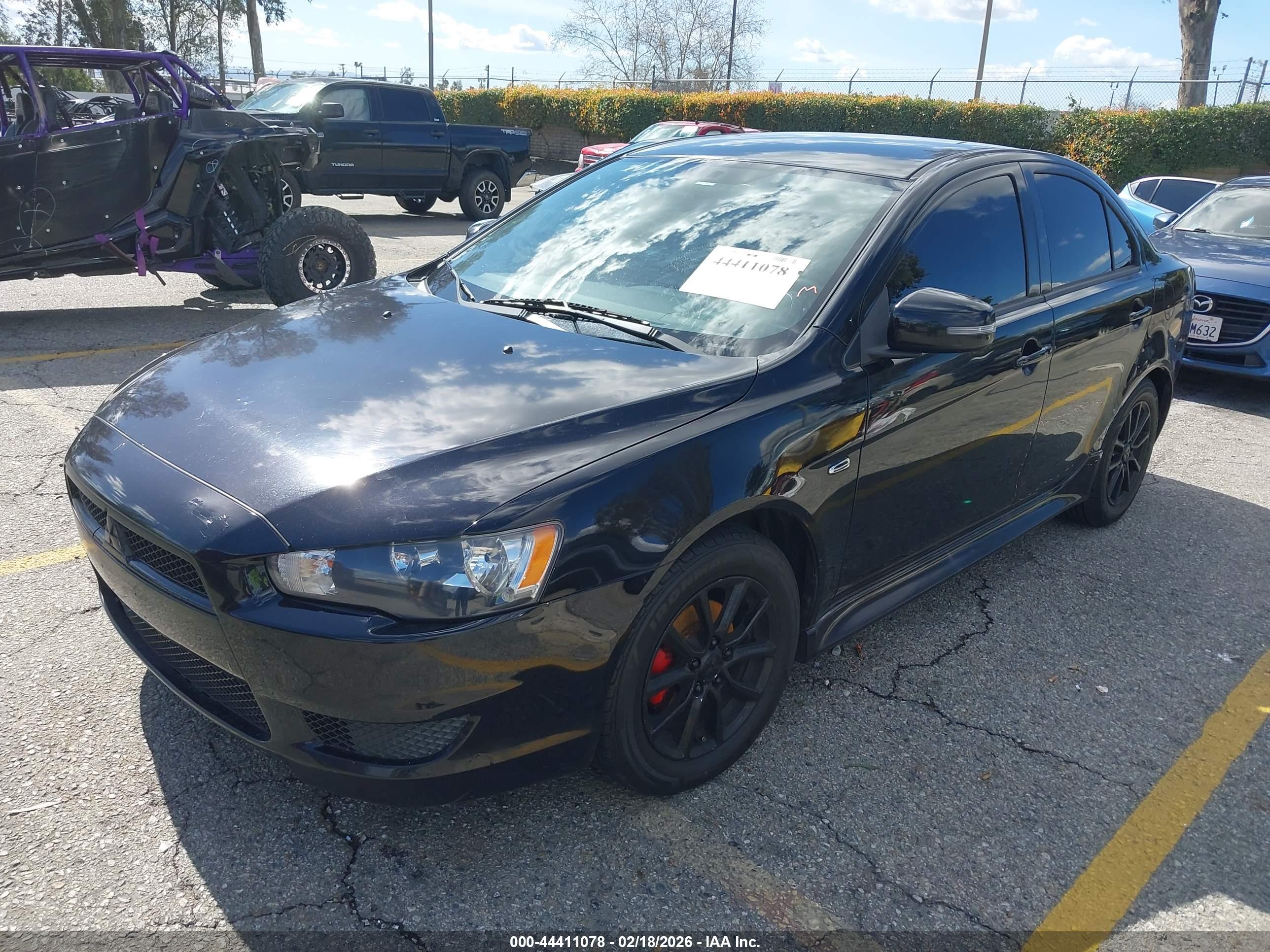 MITSUBISHI LANCER image 2