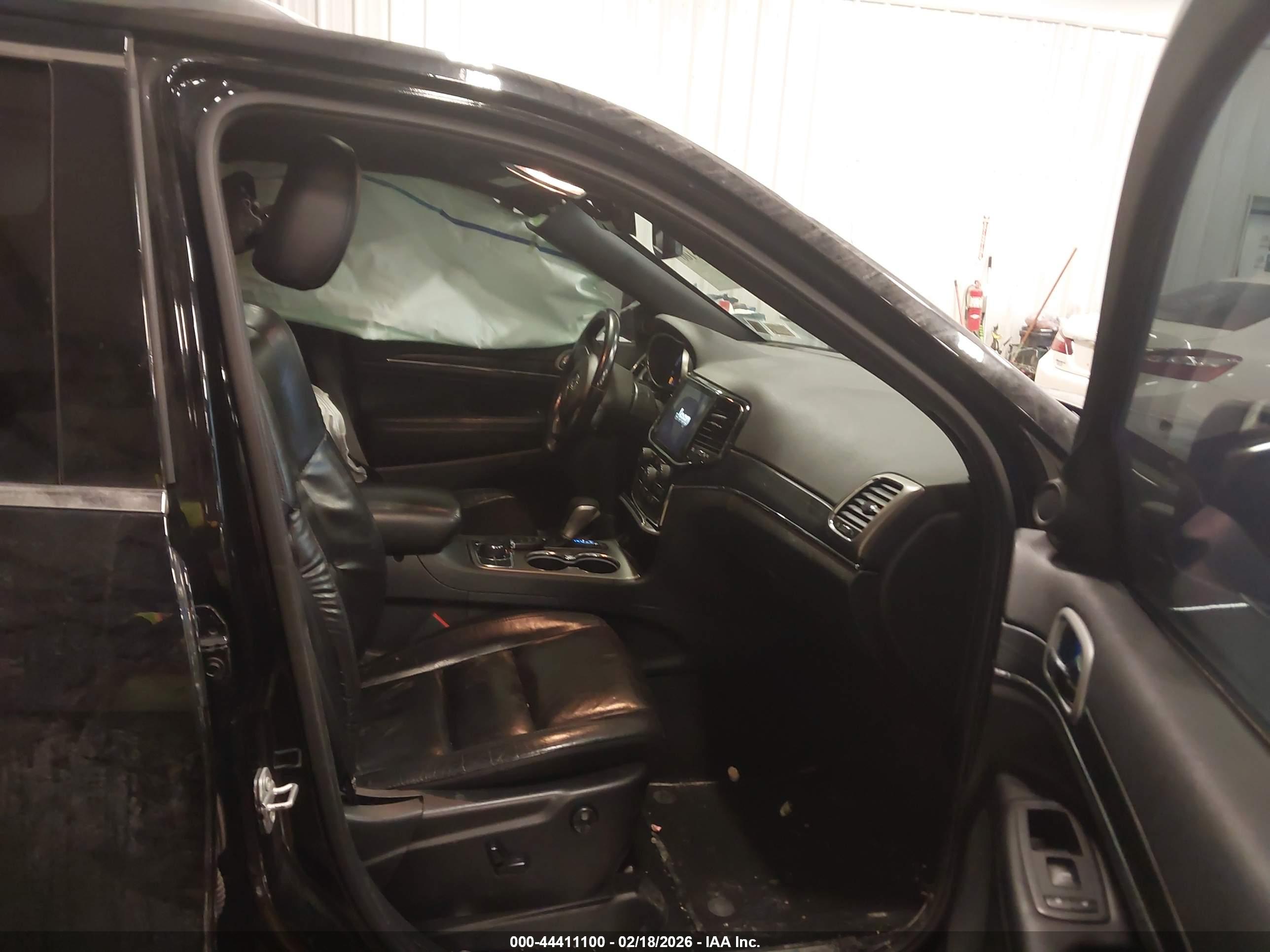 JEEP GRAND image 5