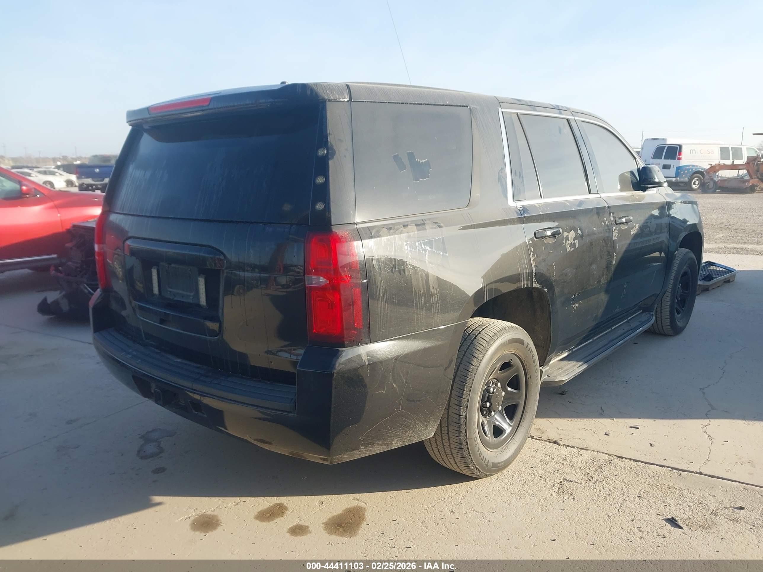 CHEVROLET TAHOE image 4