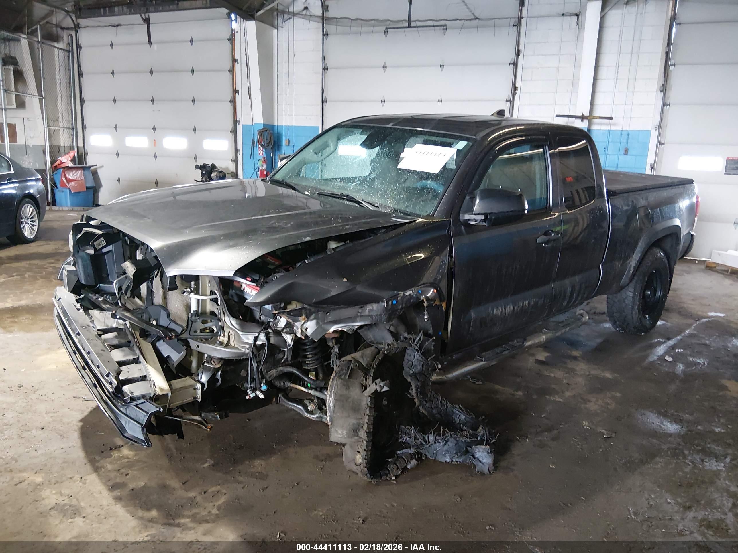 TOYOTA TACOMA image 2