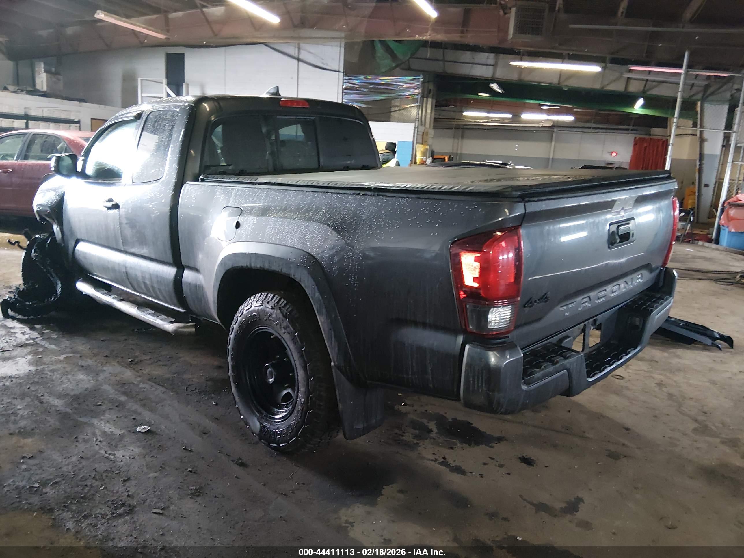 TOYOTA TACOMA image 3