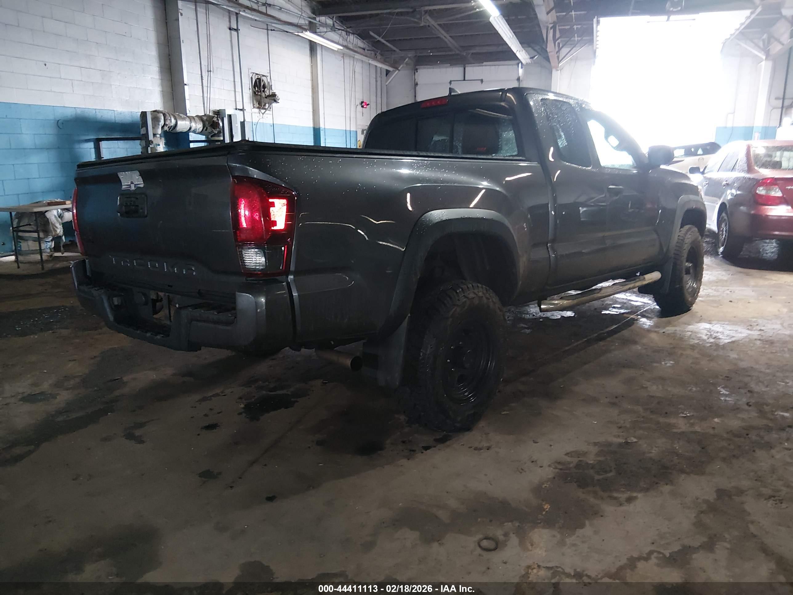 TOYOTA TACOMA image 4
