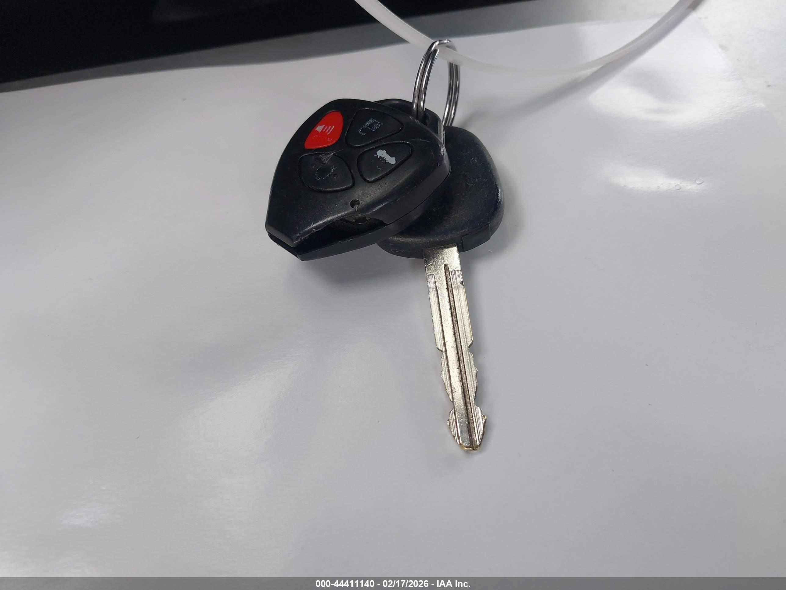 TOYOTA MATRIX image 11