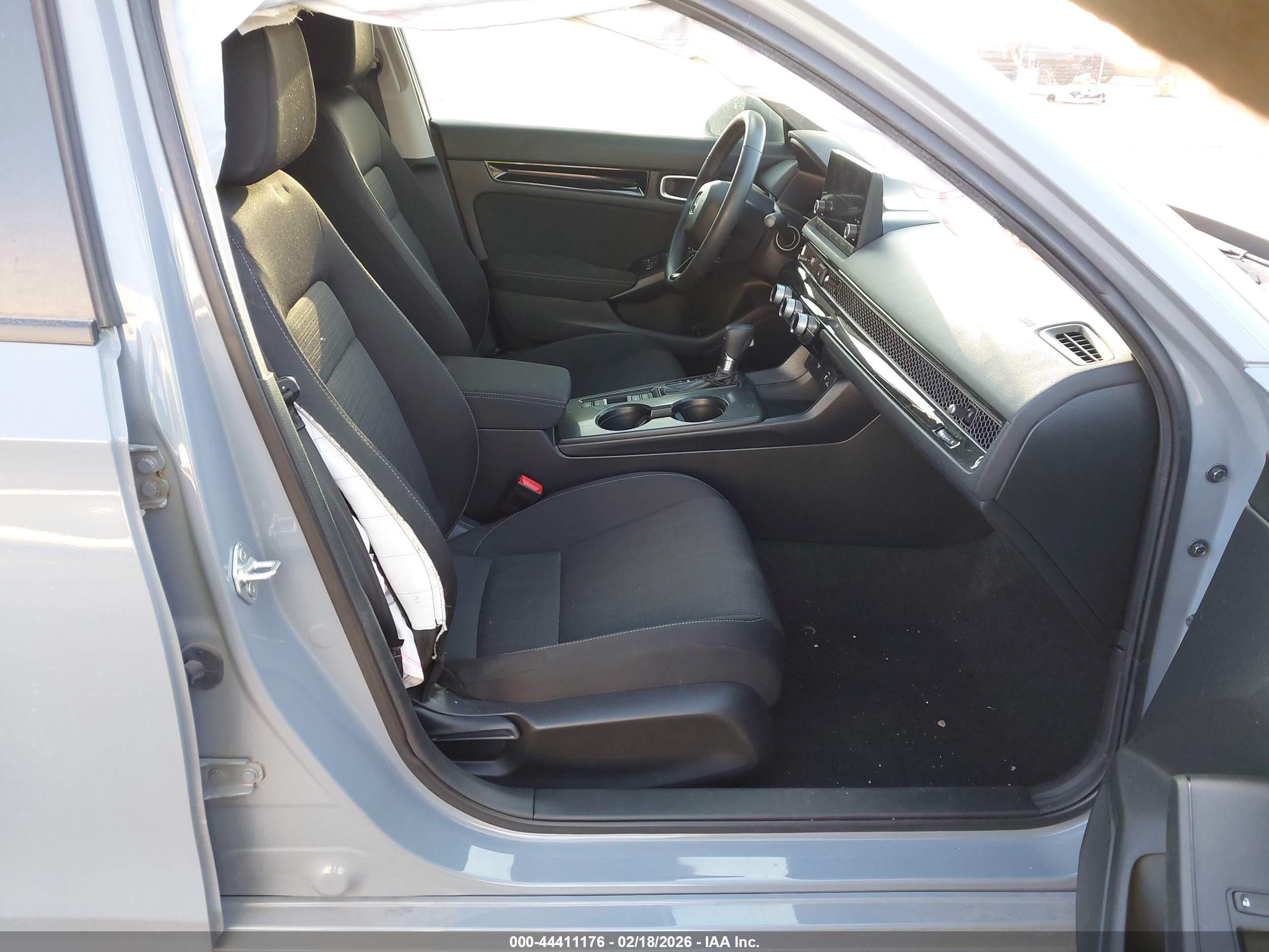 HONDA CIVIC image 5
