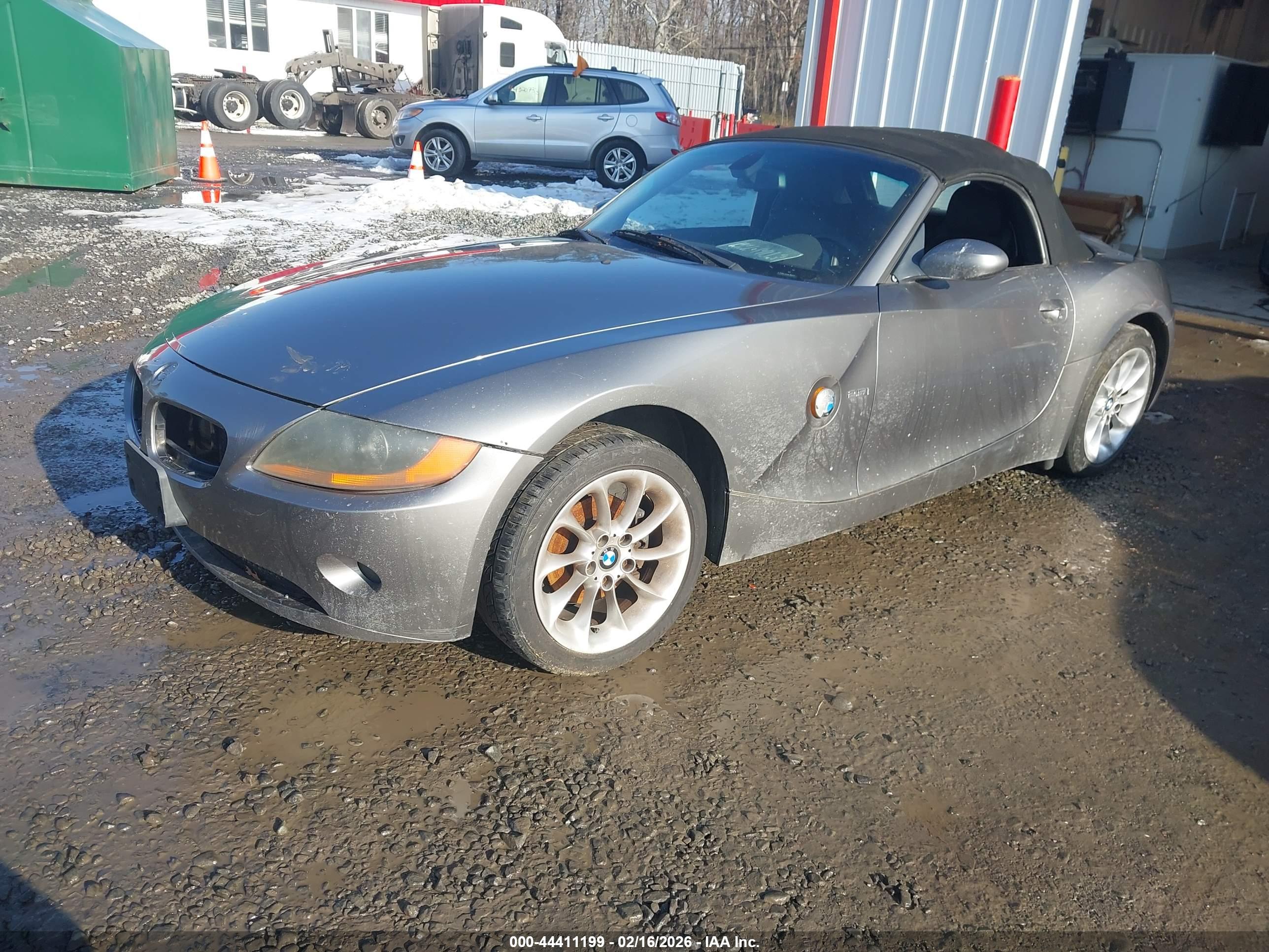 BMW Z4 image 2