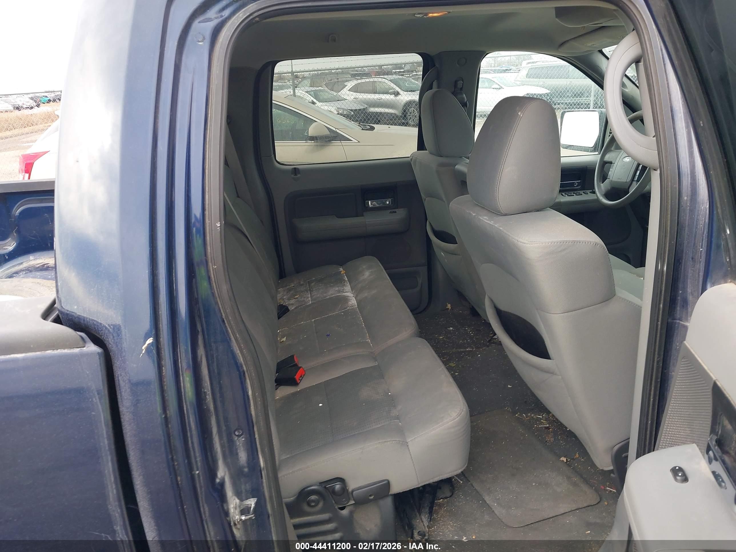 FORD F-150 image 8