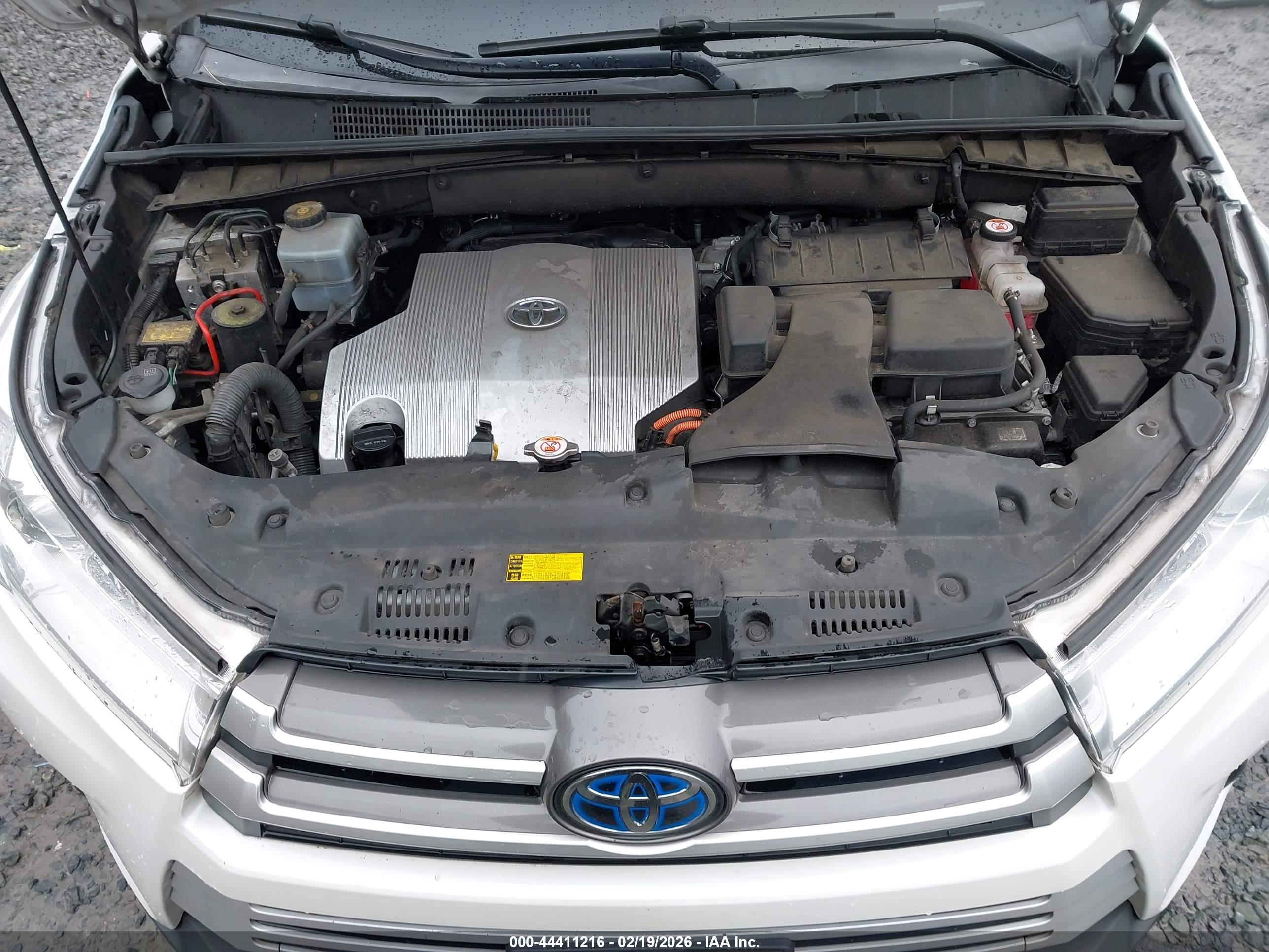 TOYOTA HIGHLANDER image 10