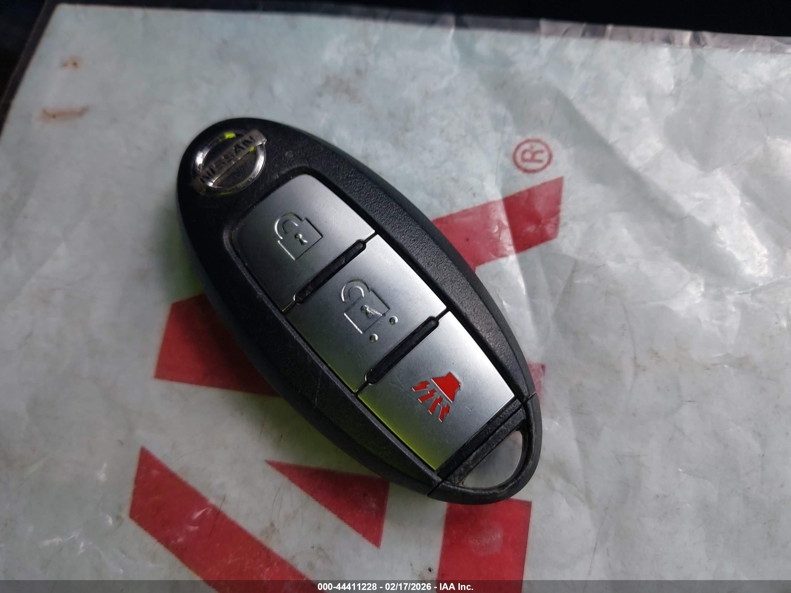 NISSAN KICKS image 11