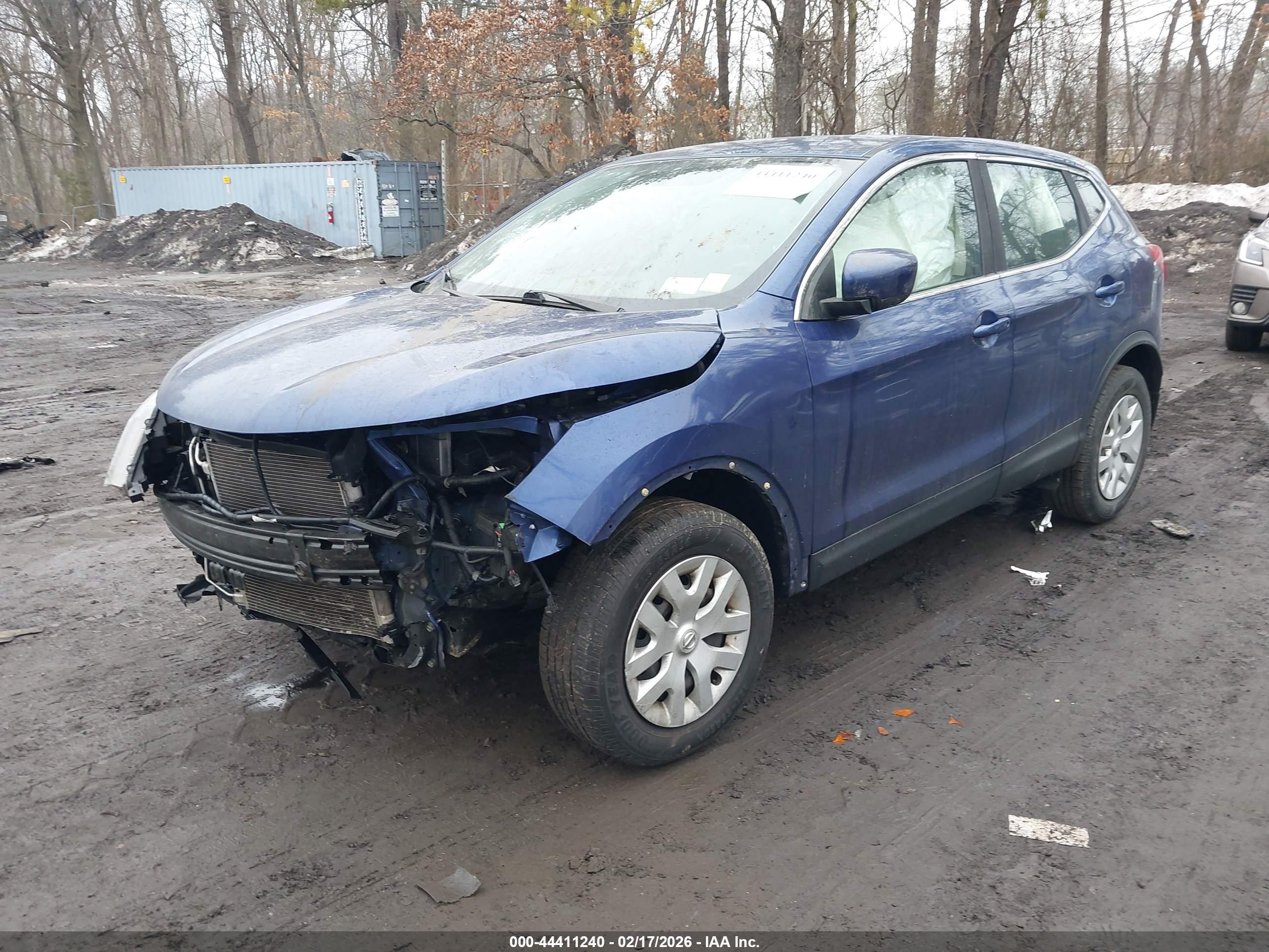NISSAN ROGUE image 2