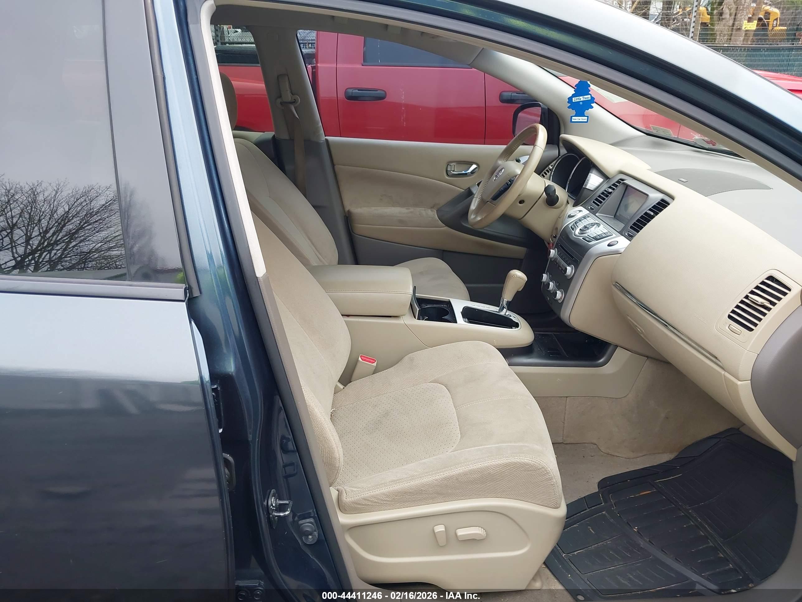 NISSAN MURANO image 5