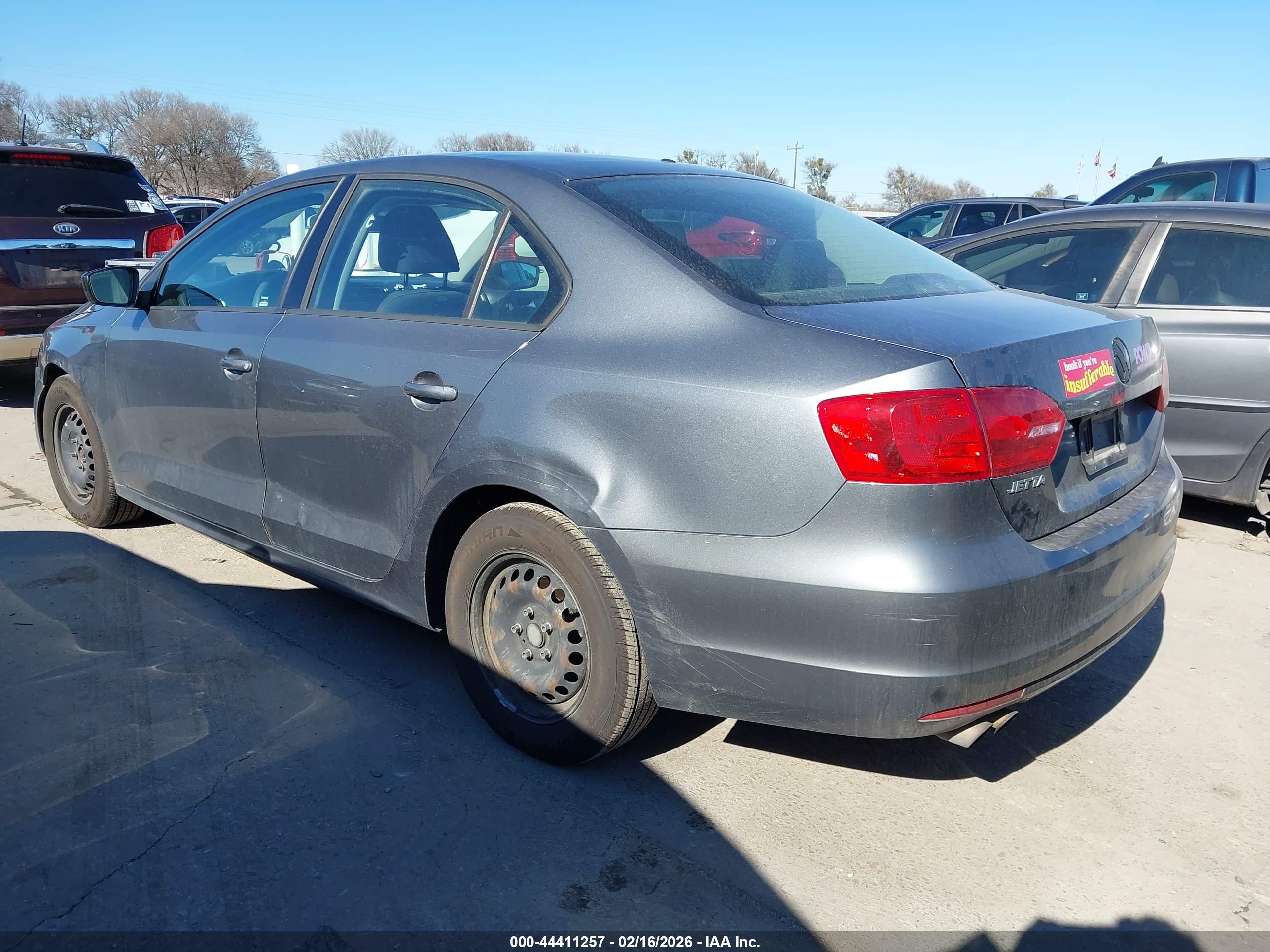 VOLKSWAGEN JETTA image 3