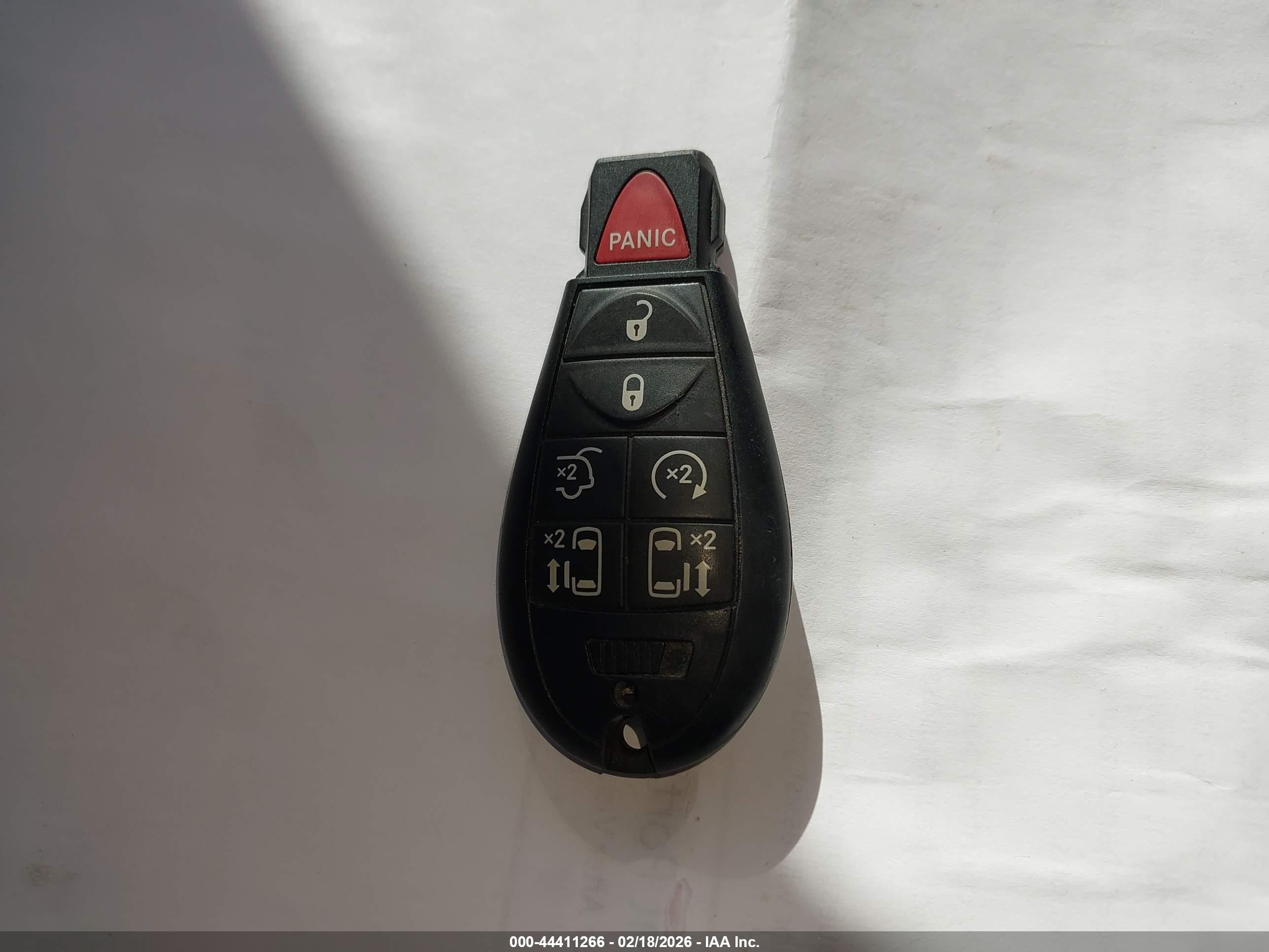 CHRYSLER TOWN image 11