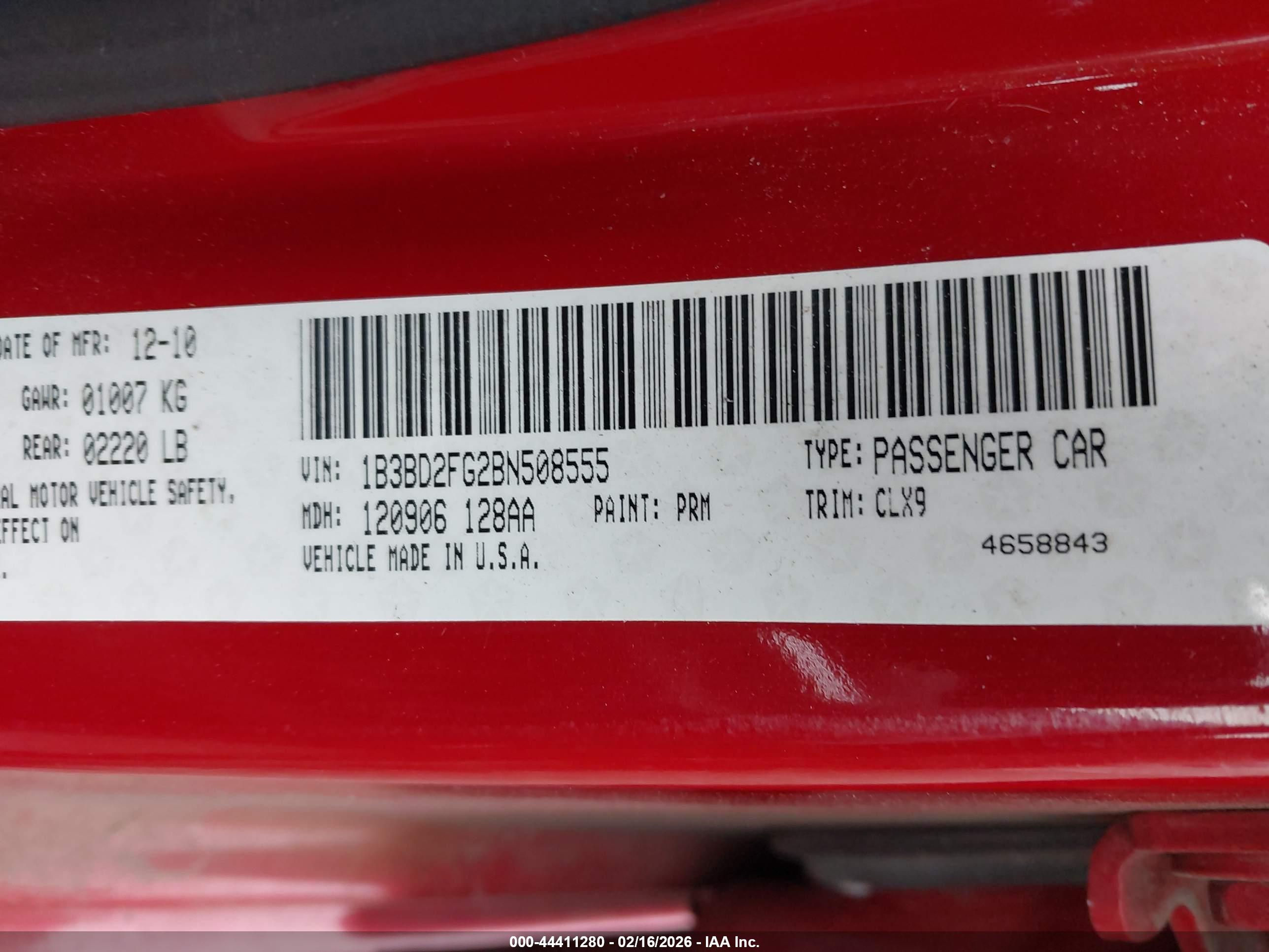DODGE AVENGER image 9