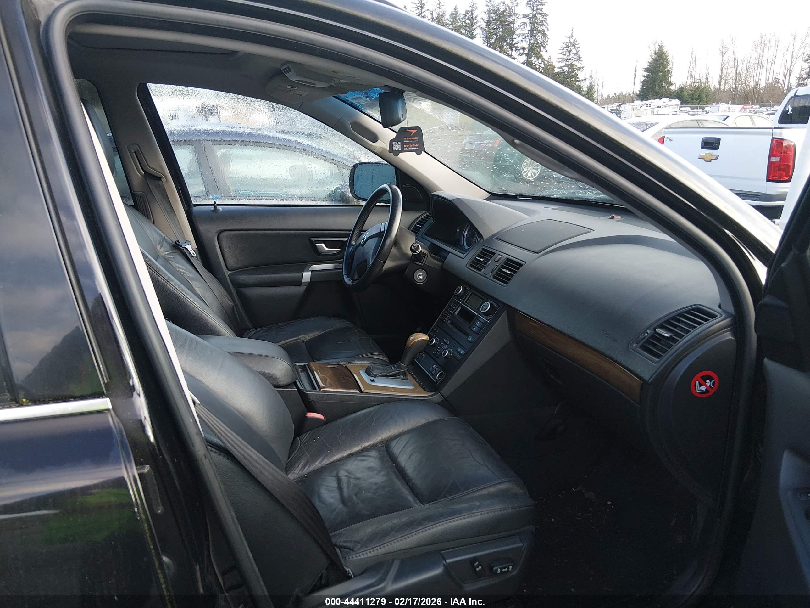 VOLVO XC90 image 5