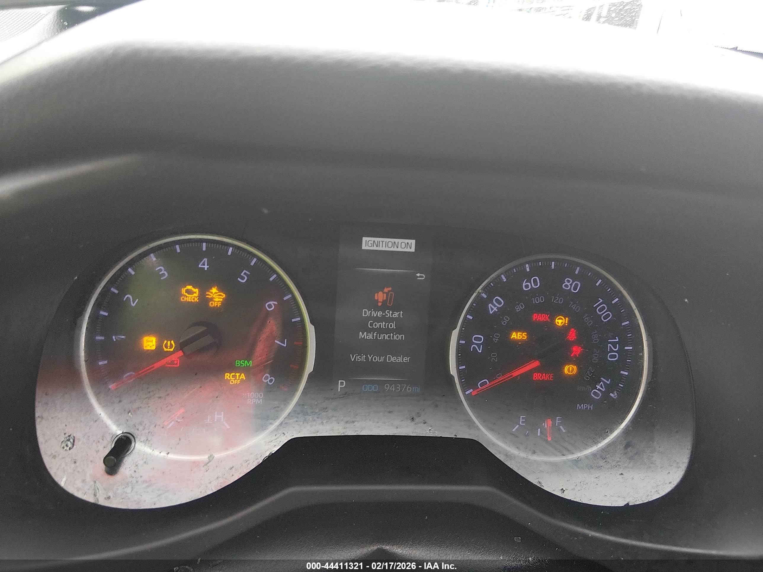 TOYOTA RAV4 image 7