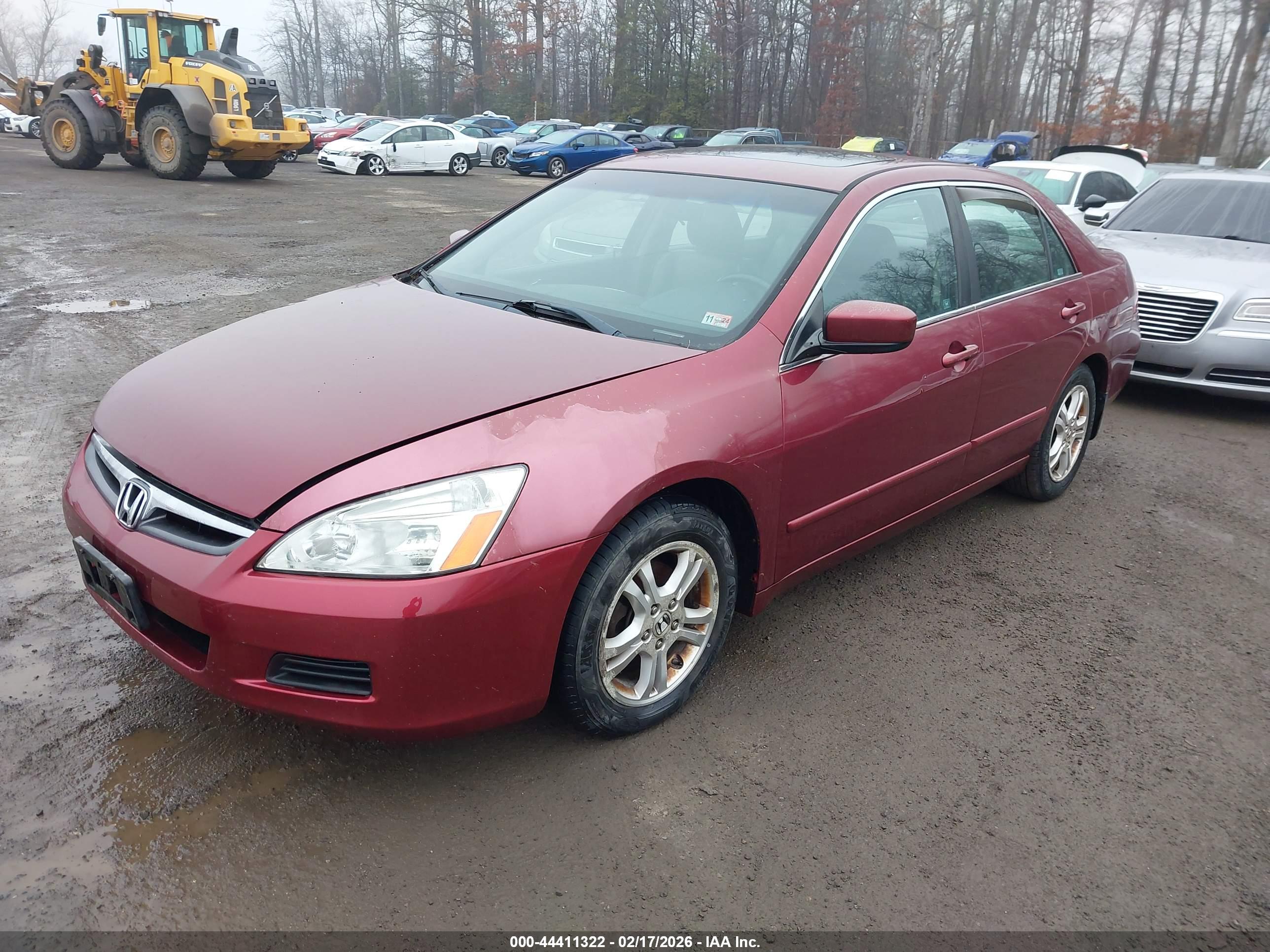 HONDA ACCORD image 2