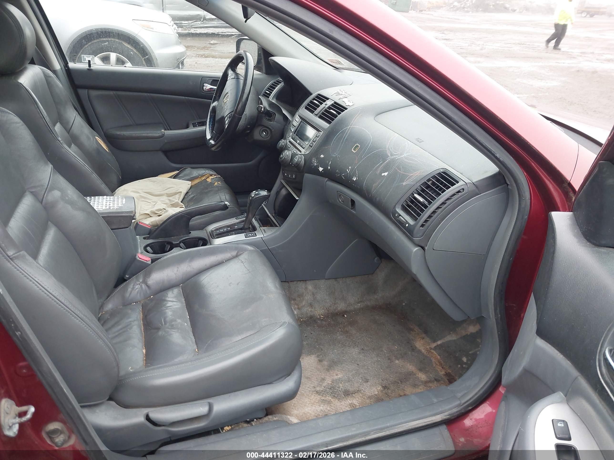 HONDA ACCORD image 5