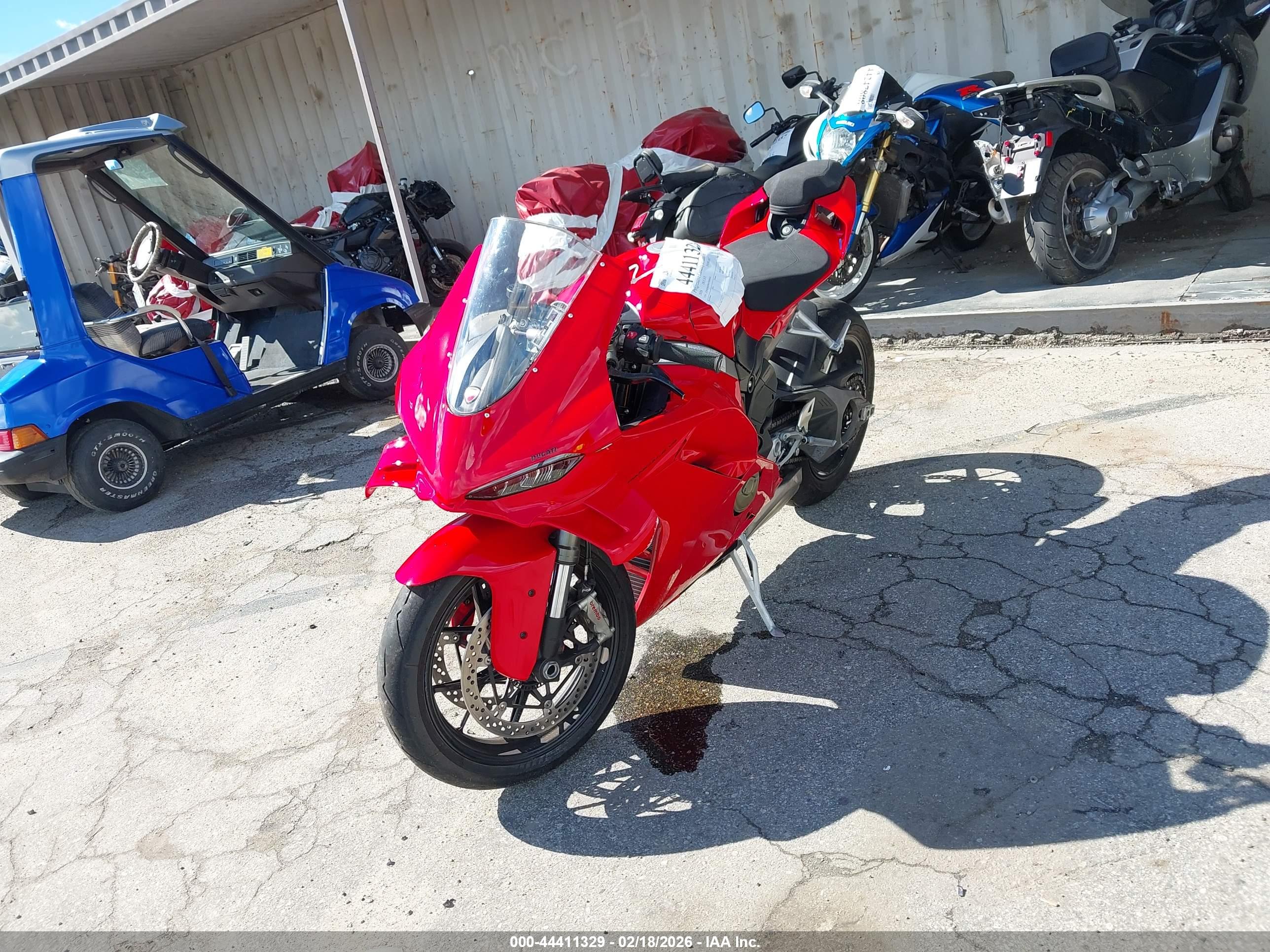 DUCATI PANIGALE image 2