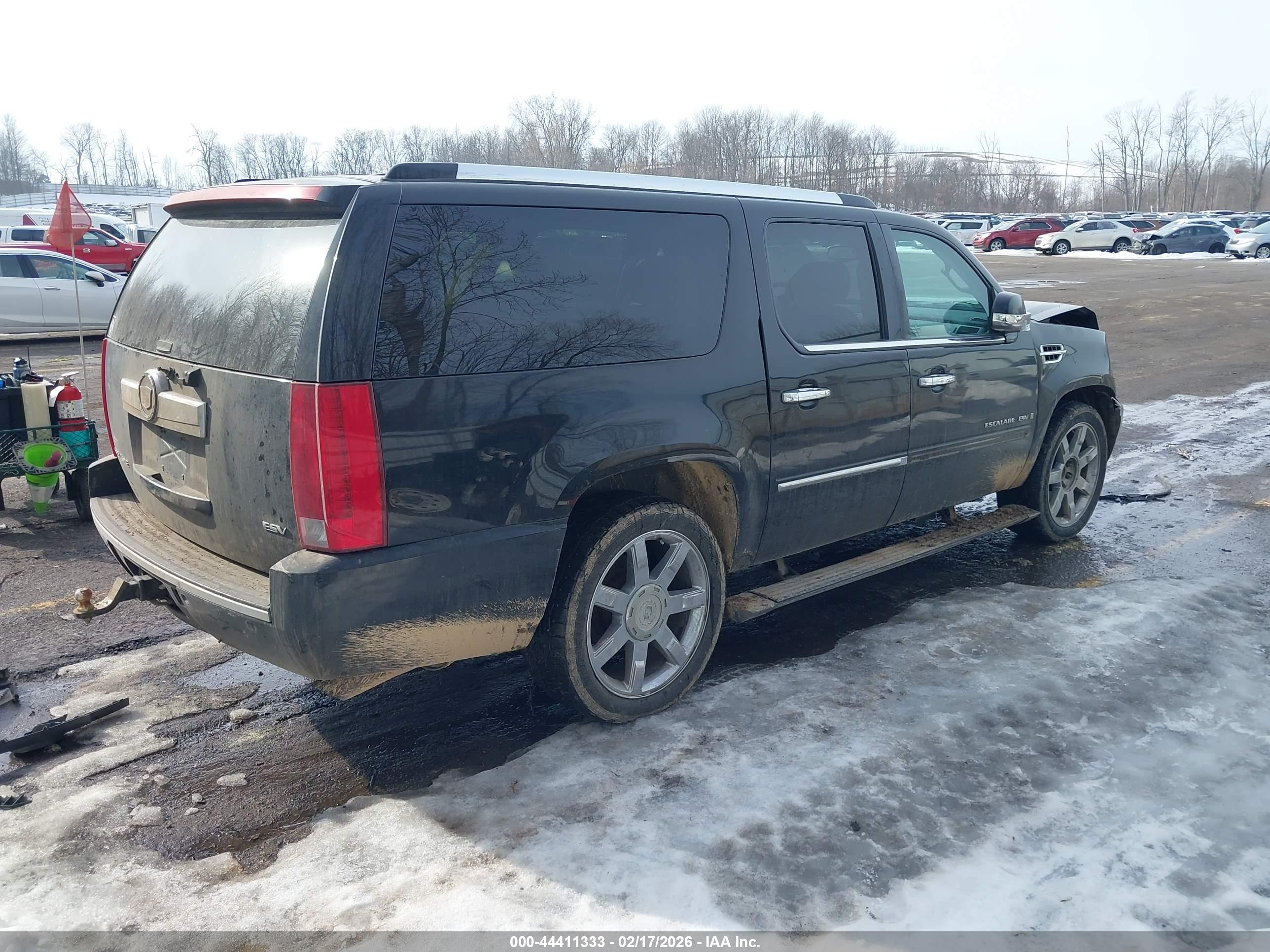 CADILLAC ESCALADE image 4