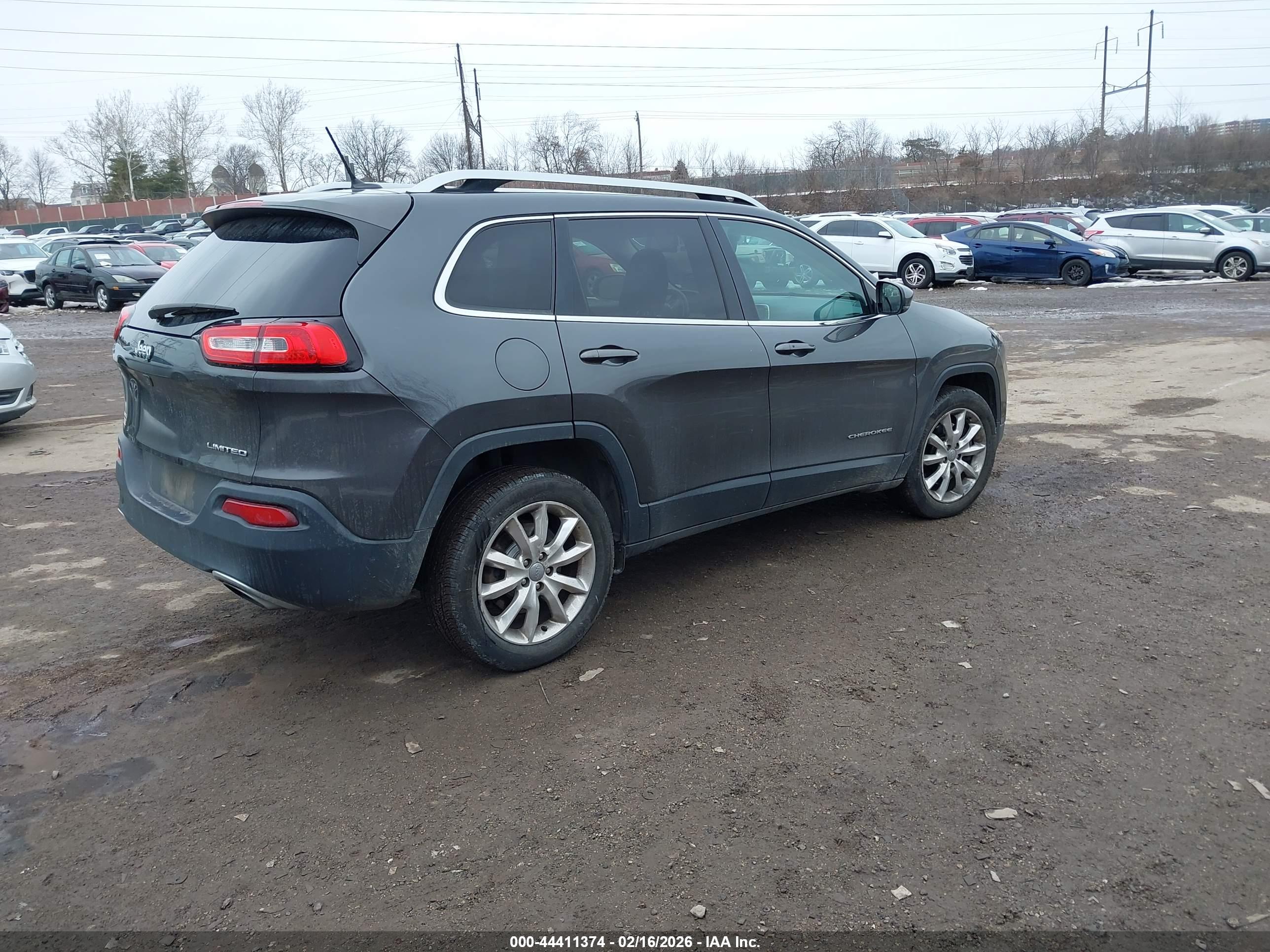 JEEP CHEROKEE image 4