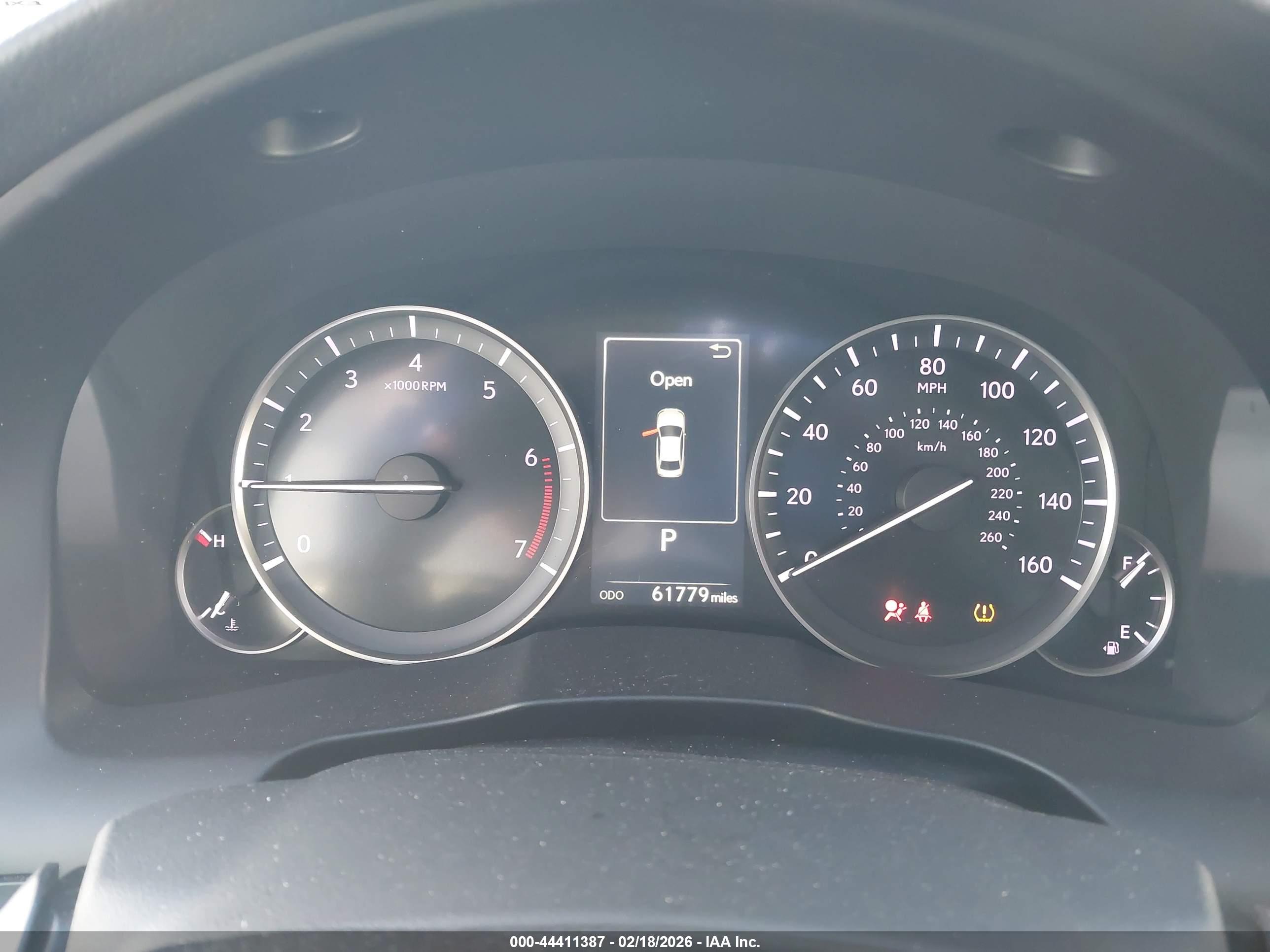 LEXUS ES image 7