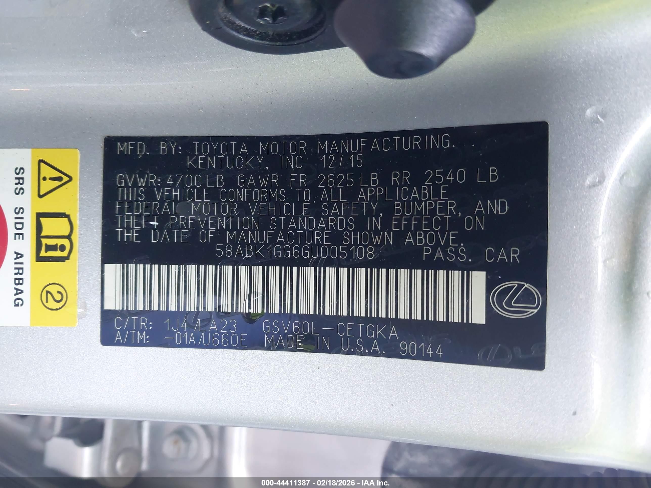 LEXUS ES image 9