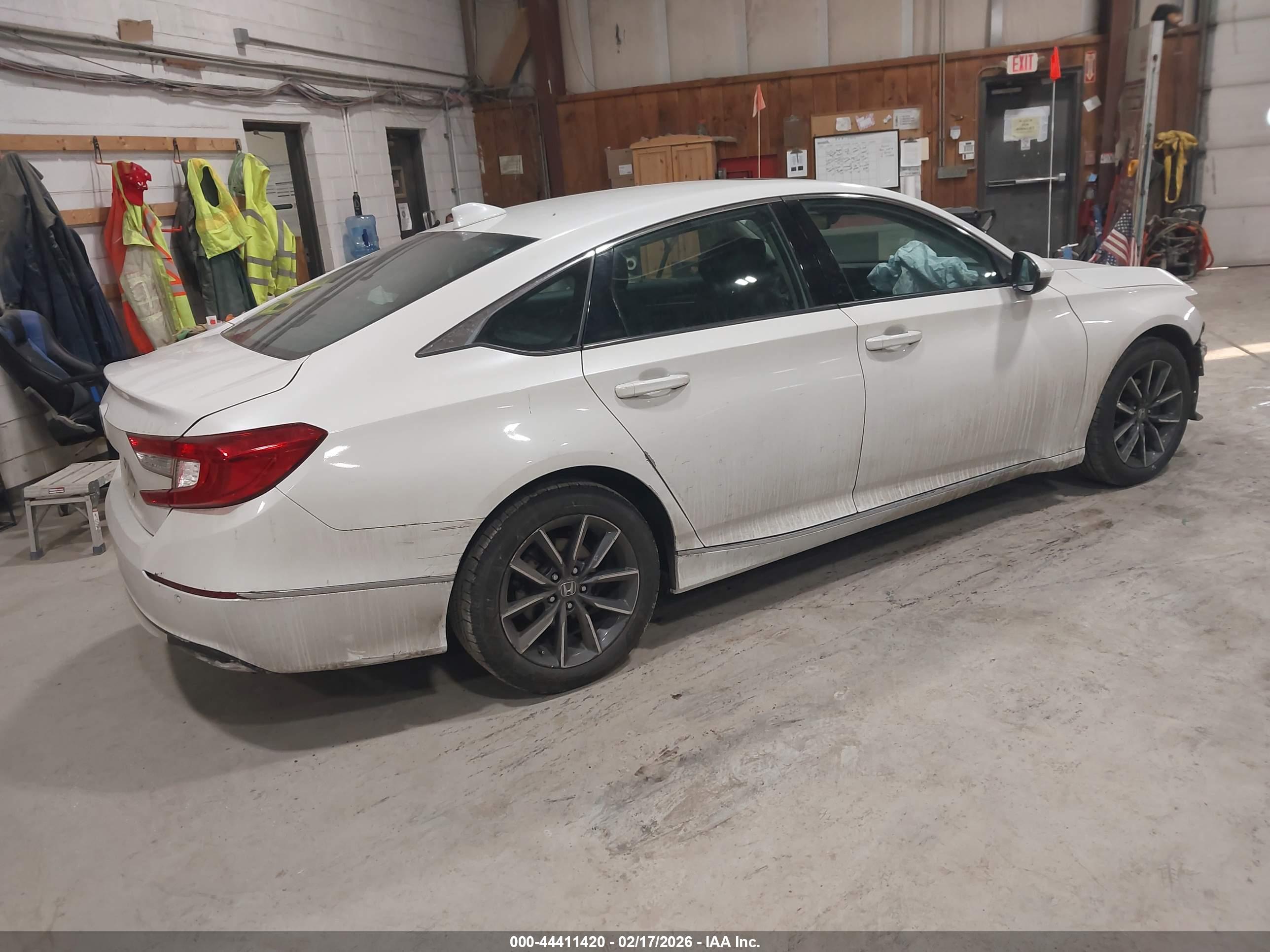 HONDA ACCORD image 4
