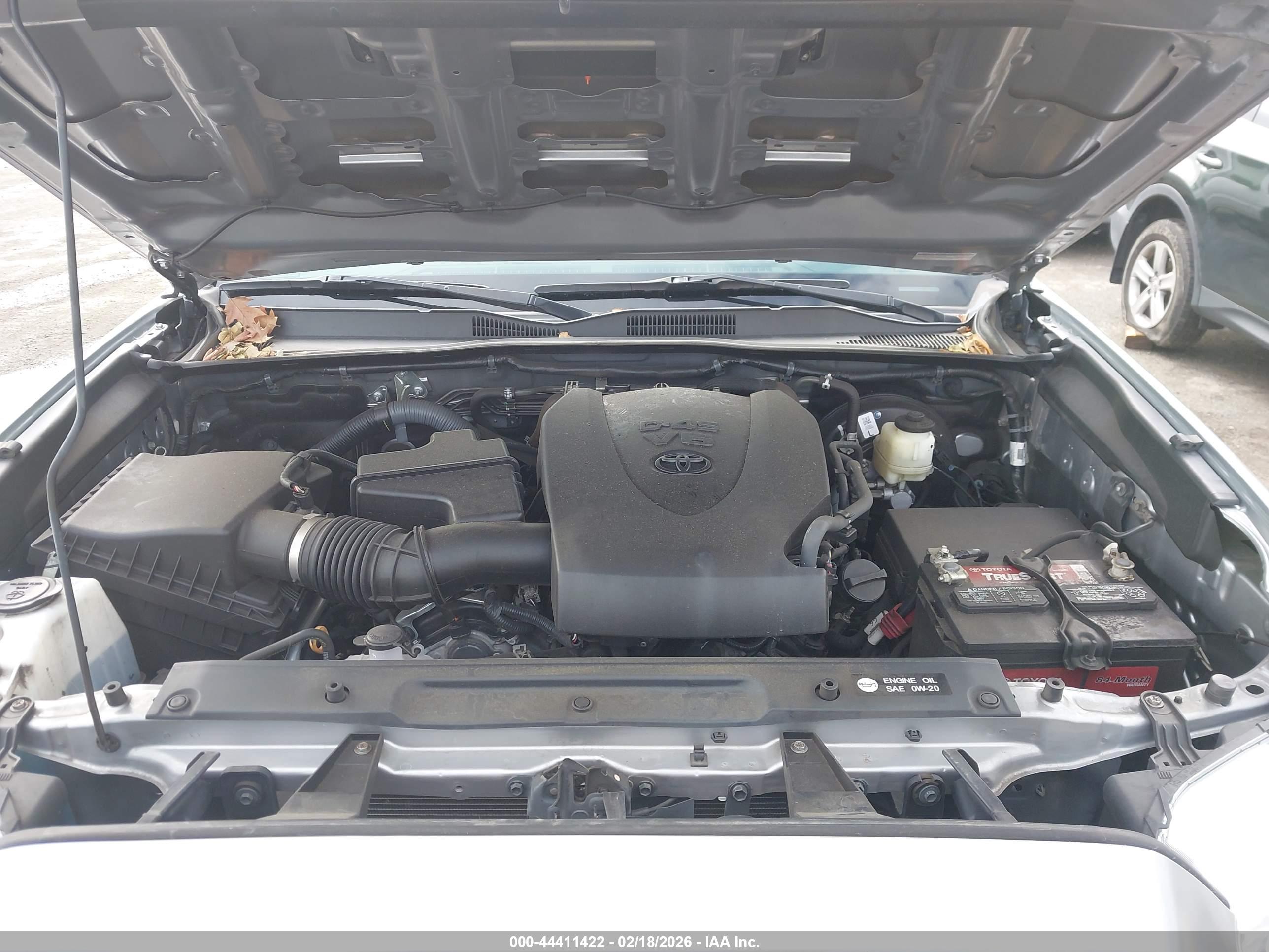 TOYOTA TACOMA image 10
