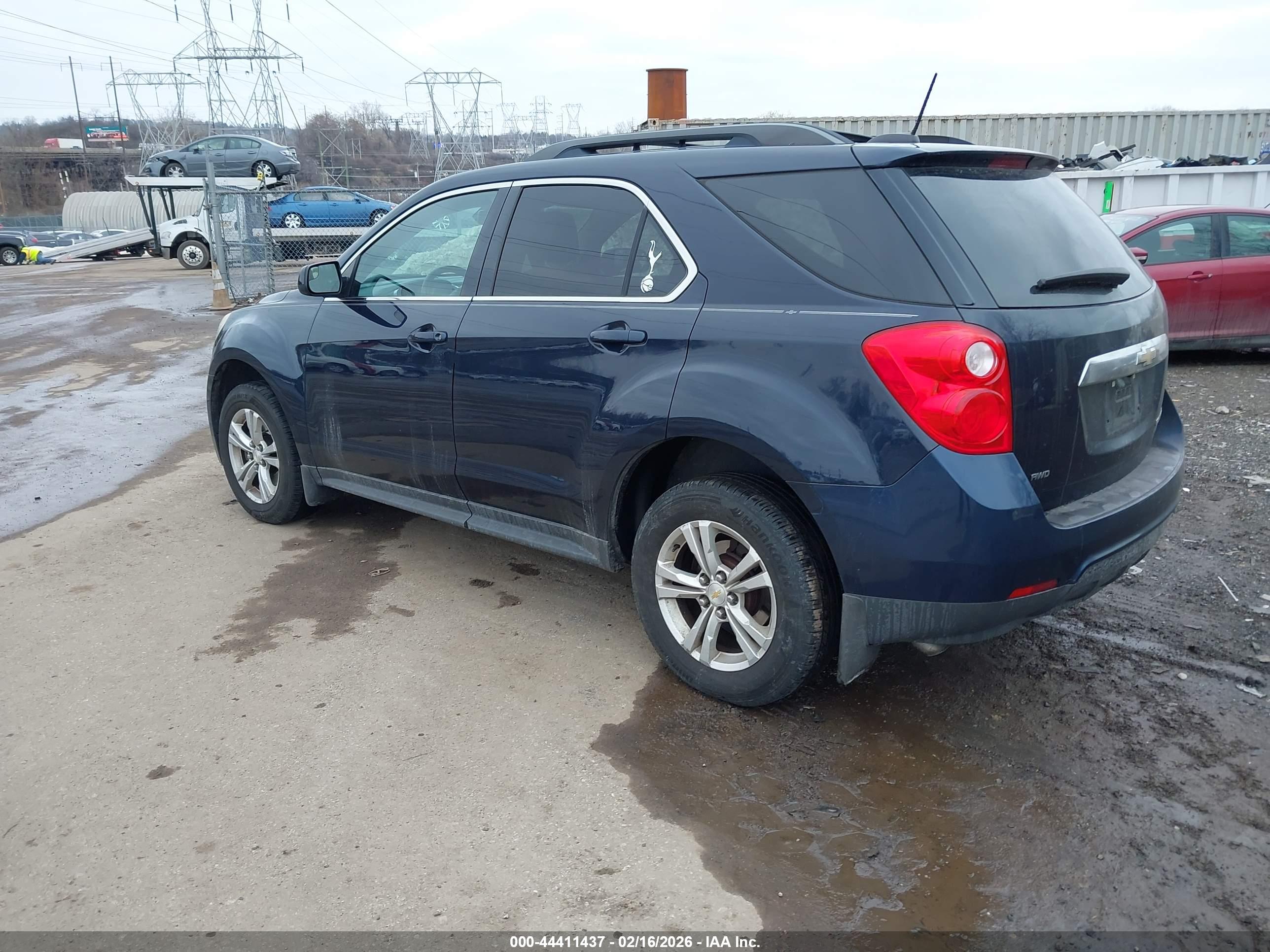 CHEVROLET EQUINOX image 3