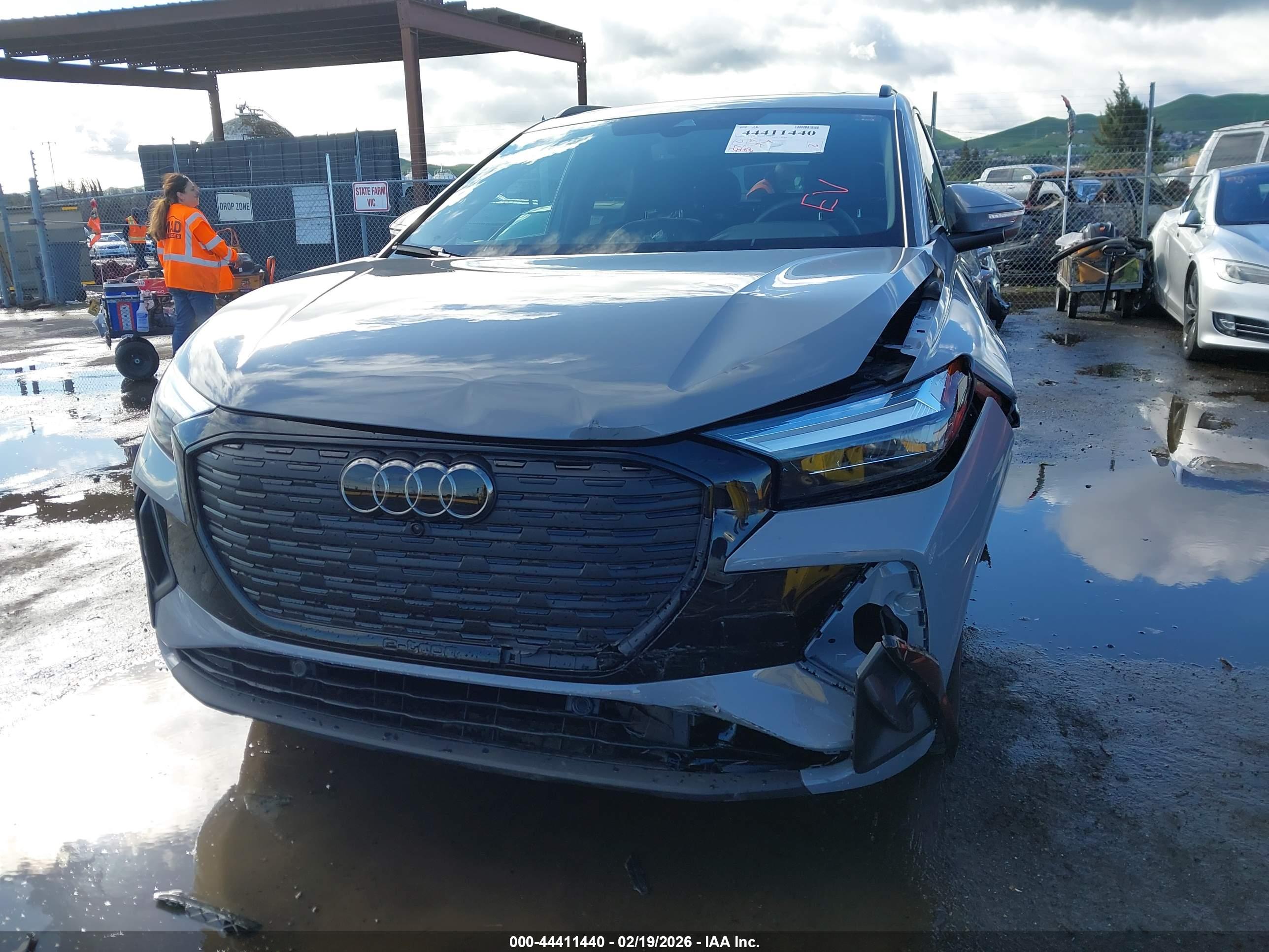 AUDI Q4 image 6