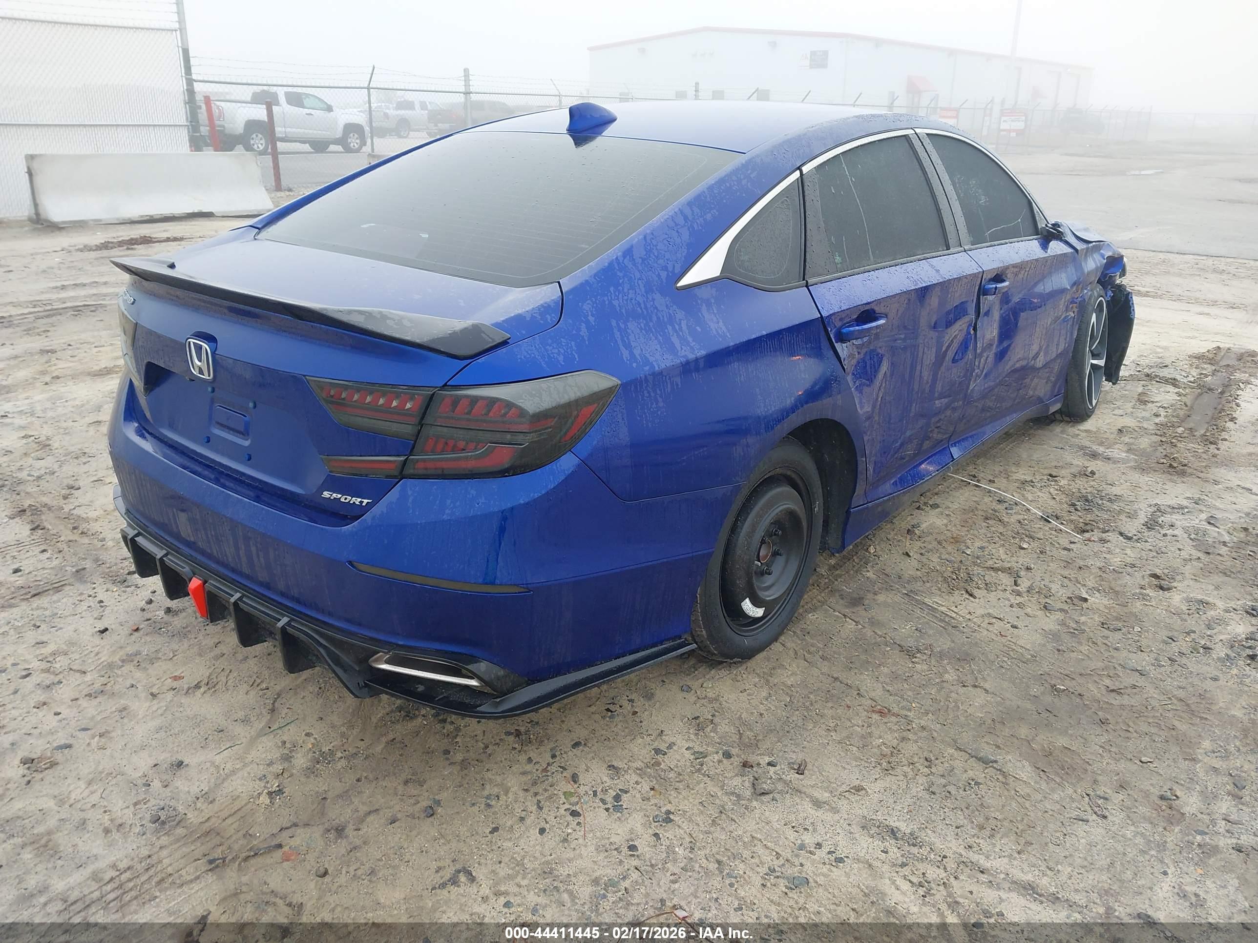 HONDA ACCORD image 4