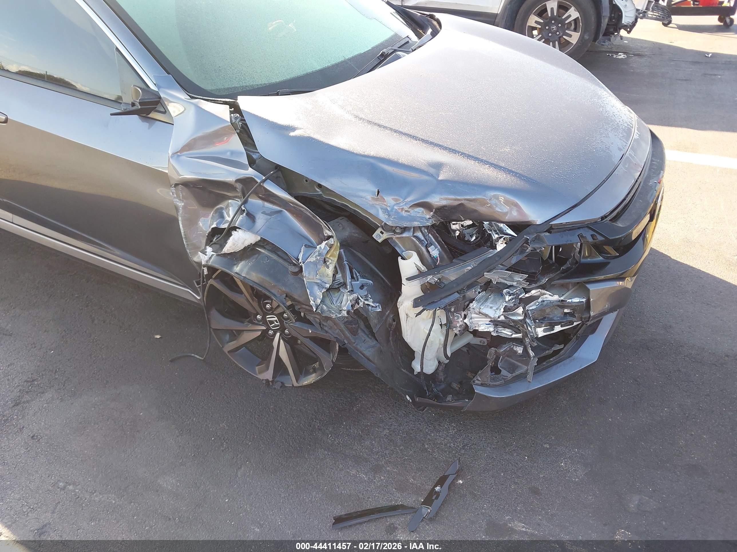 HONDA CIVIC image 6