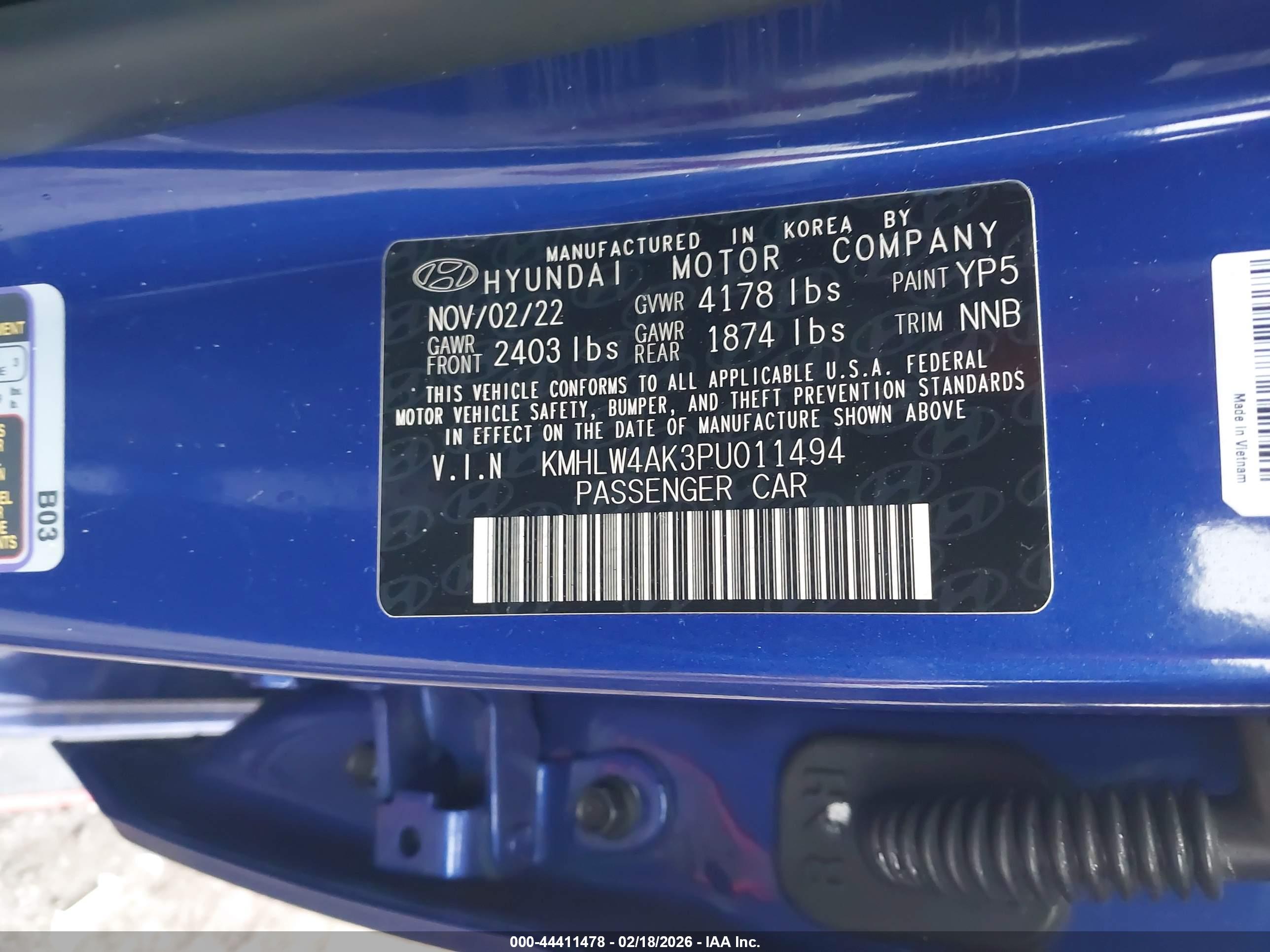 HYUNDAI ELANTRA image 9