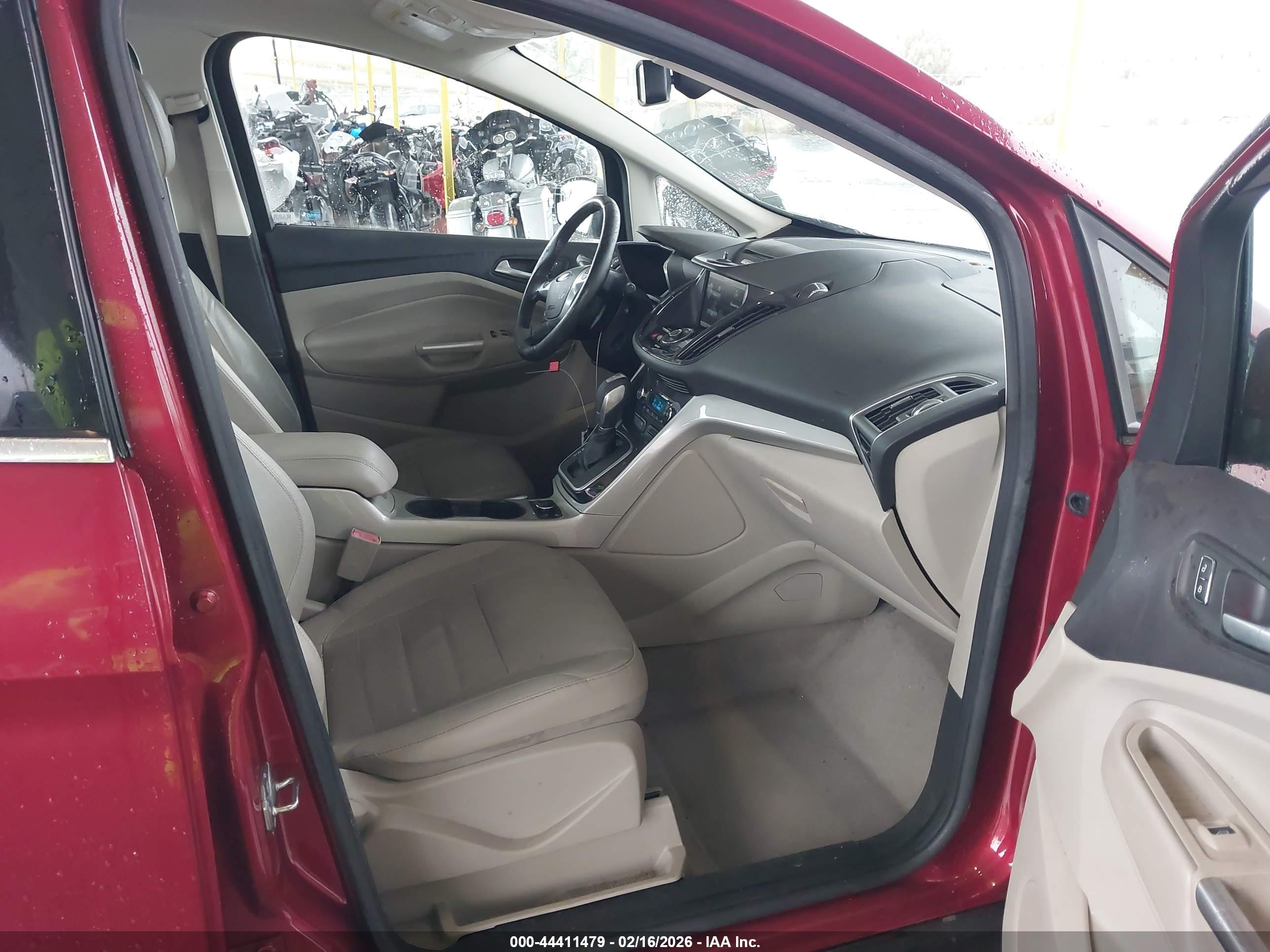 FORD C-MAX image 5