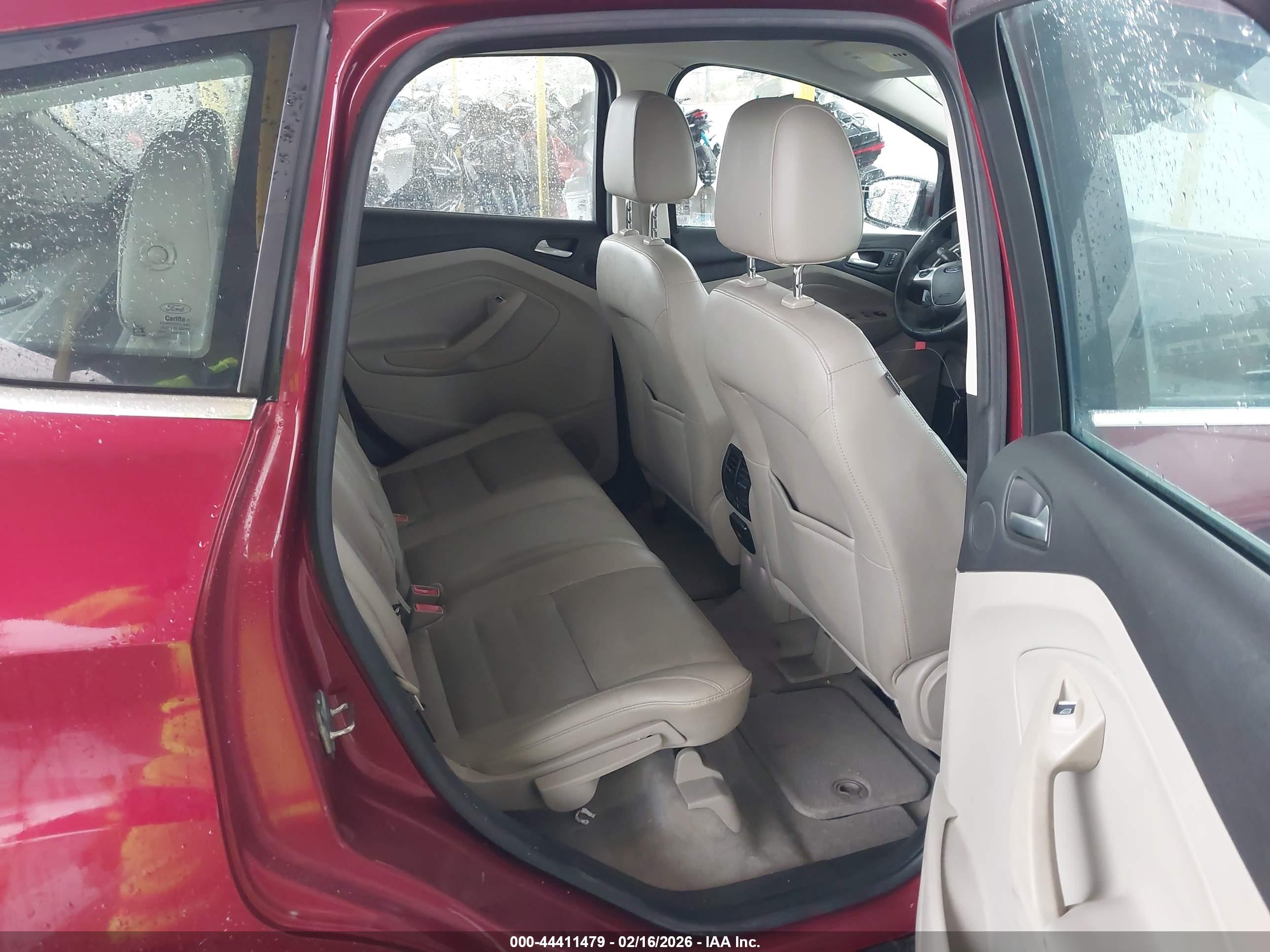 FORD C-MAX image 8
