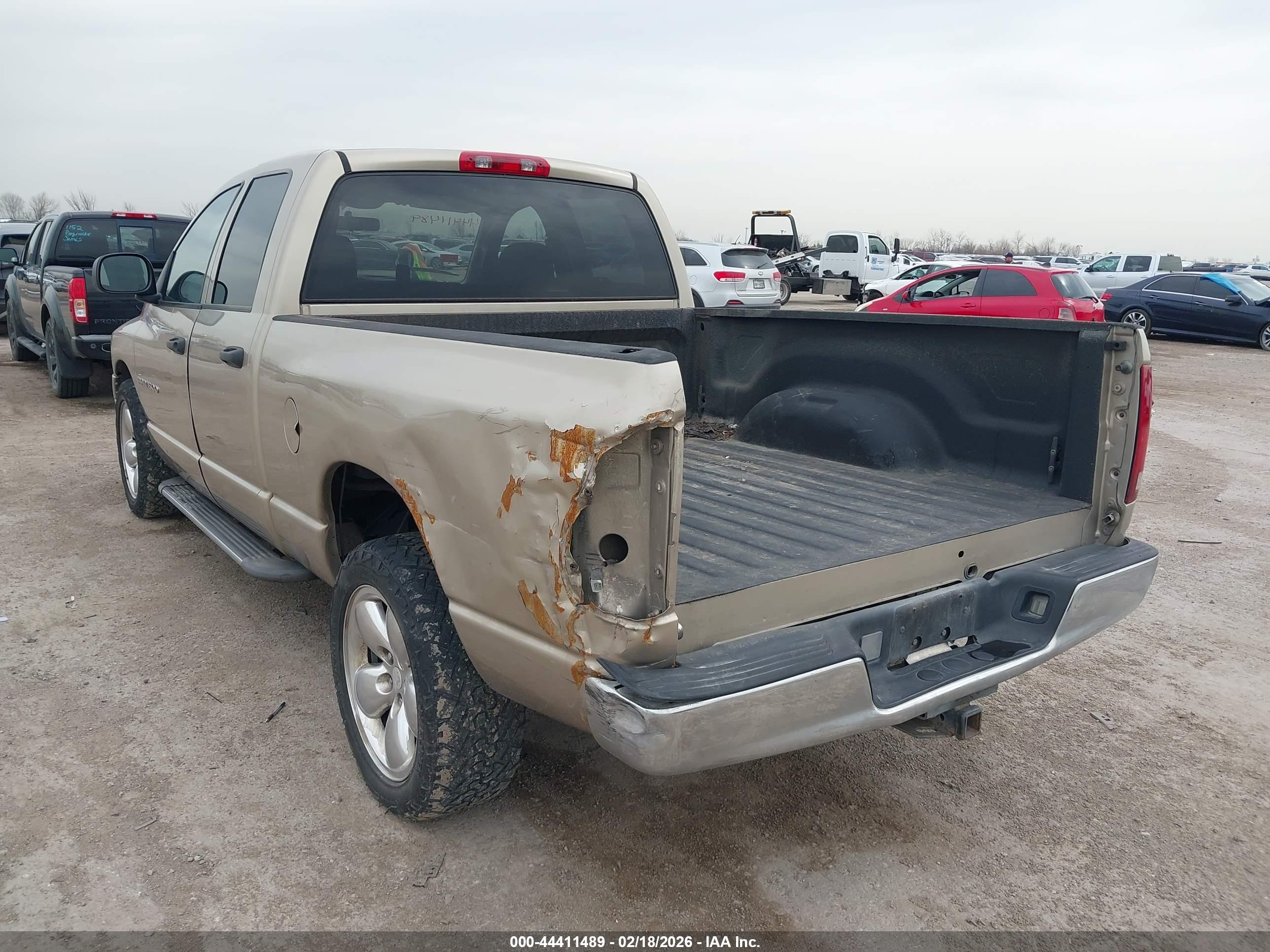 DODGE RAM image 3