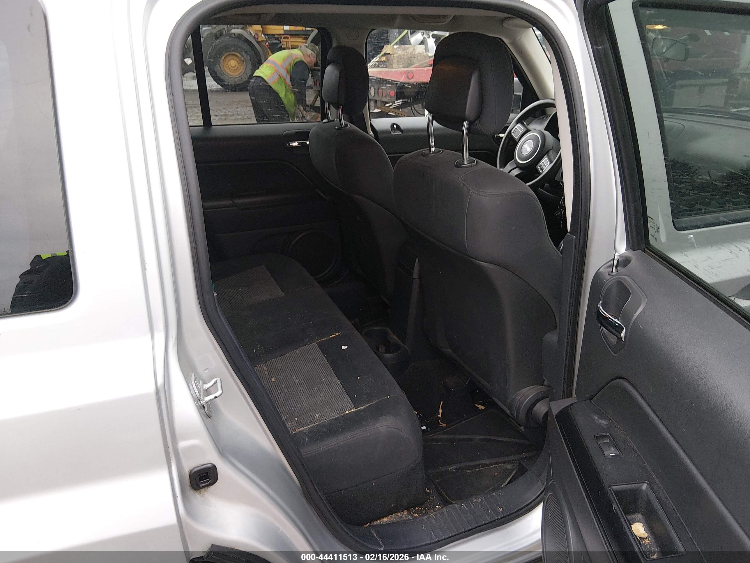 JEEP PATRIOT image 8