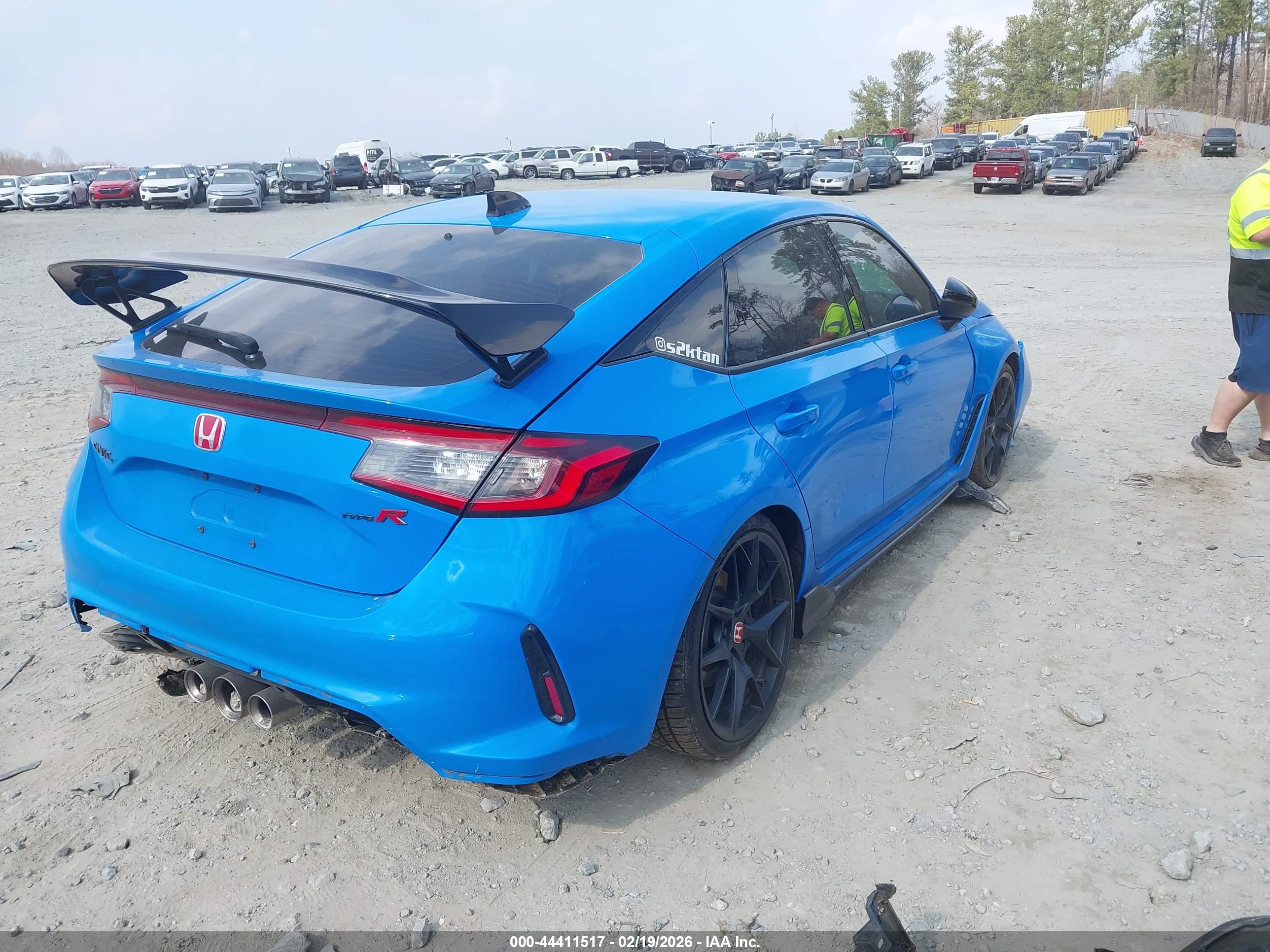 HONDA CIVIC image 4